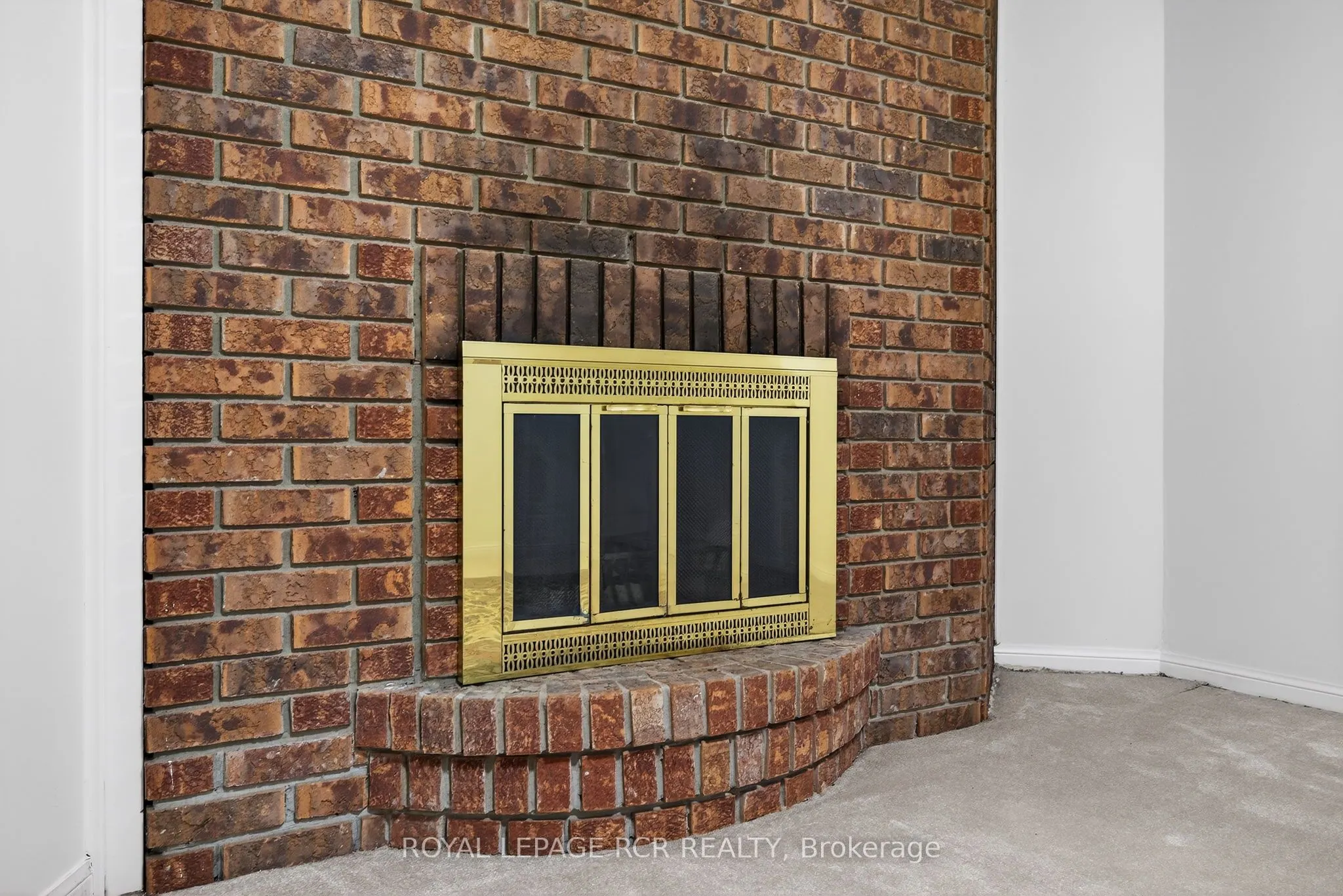 68 Confederation Way #44