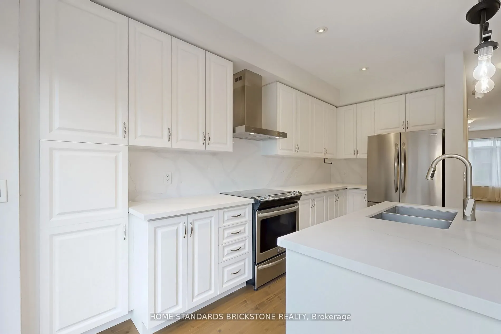 215 Salterton Circle