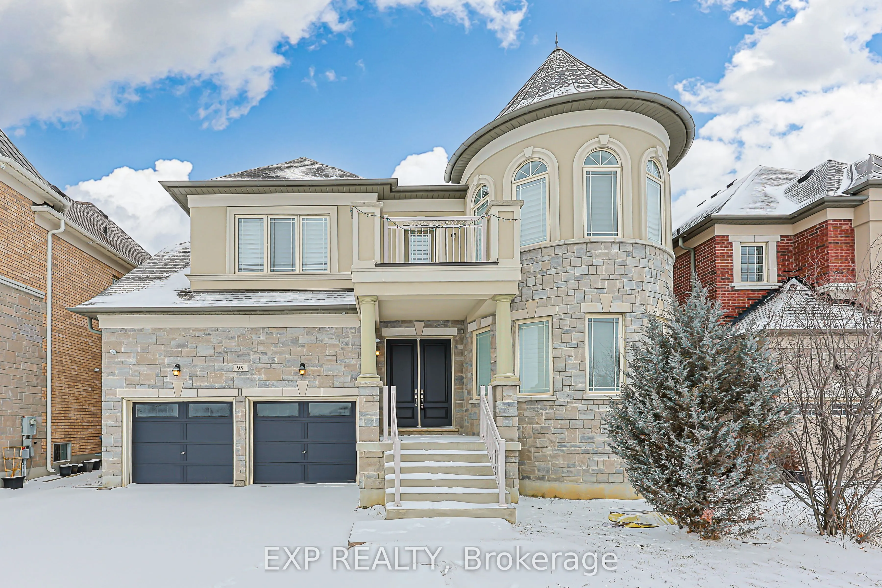 95 Chesney Crescent