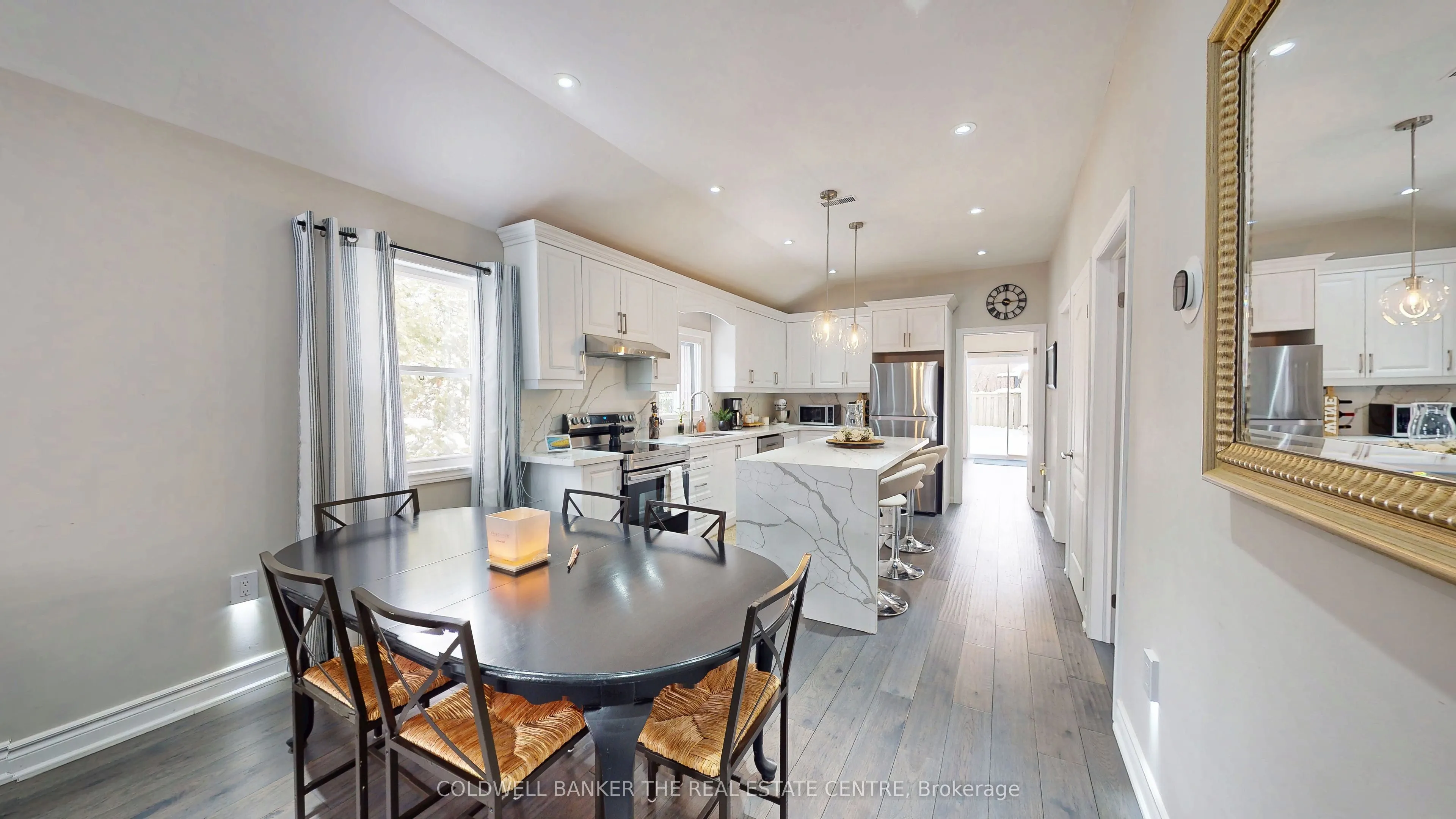 761 CHURCHILL Lane