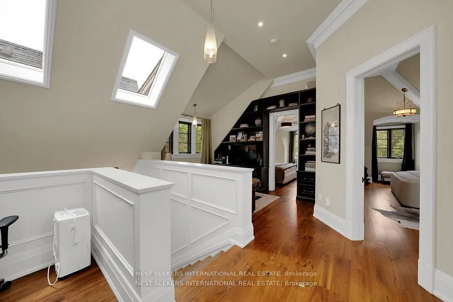 111 Manitou Drive