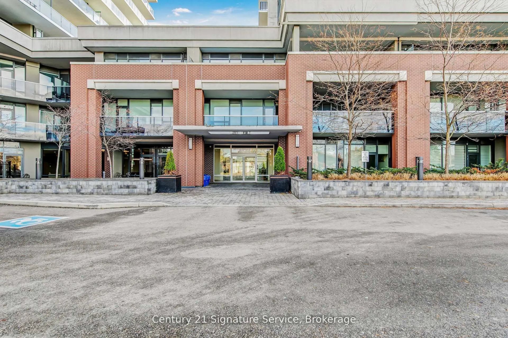 4800 Highway 7 #117