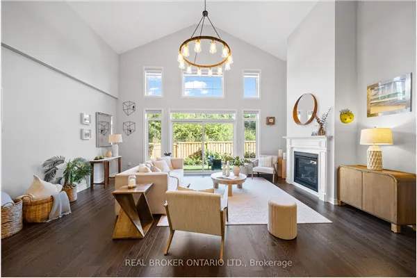 11 Howard Williams Court