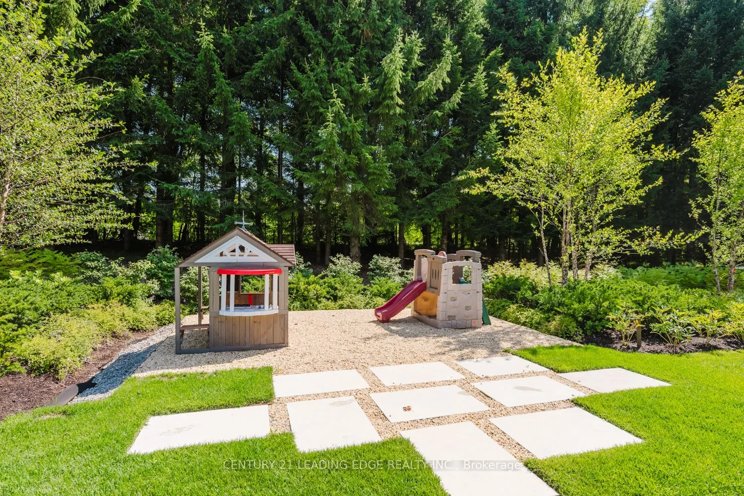 43 Newton Reed Crescent