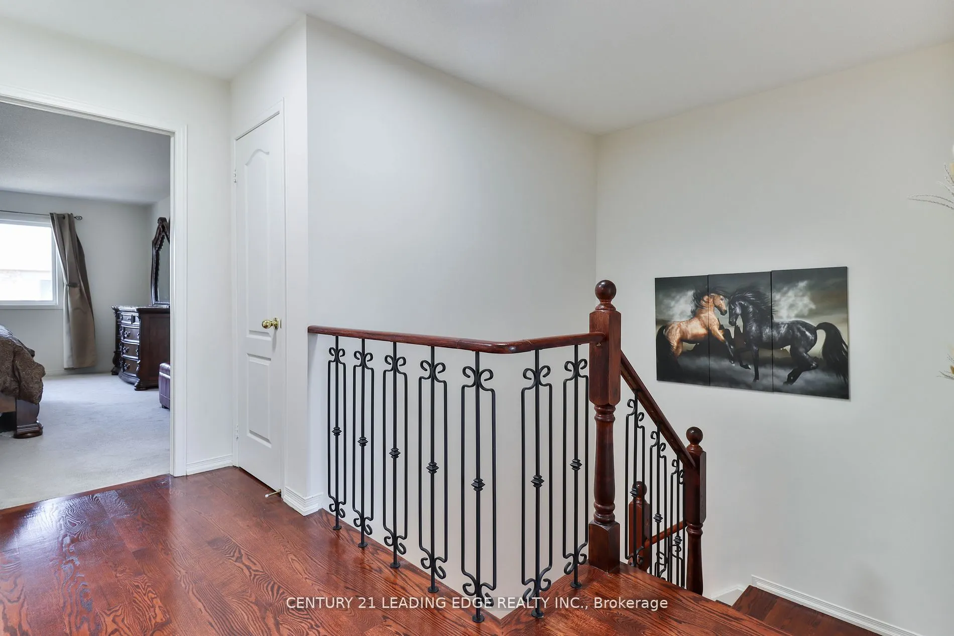 15 Robertdale Court