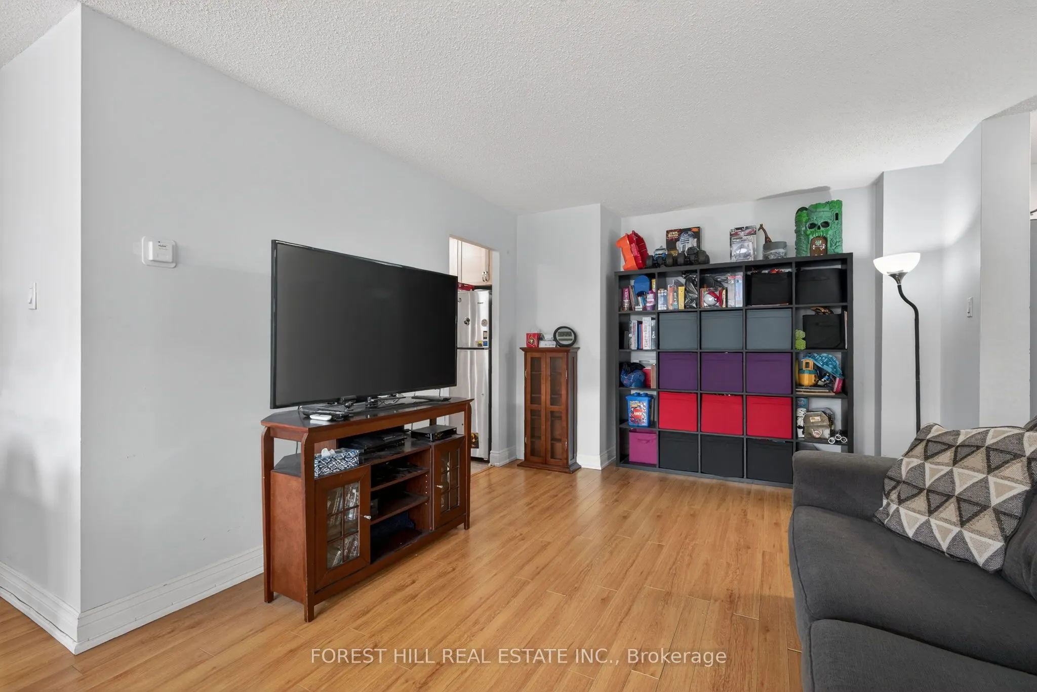 180 DUDLEY Avenue #302