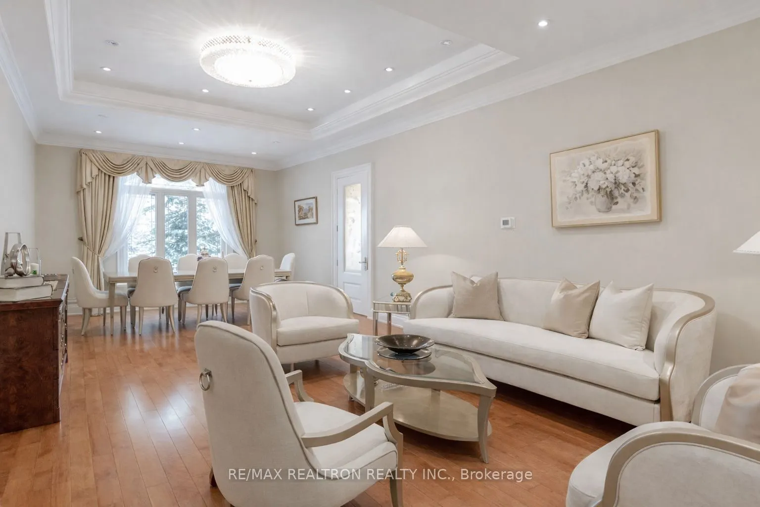 5 Long Hill Drive