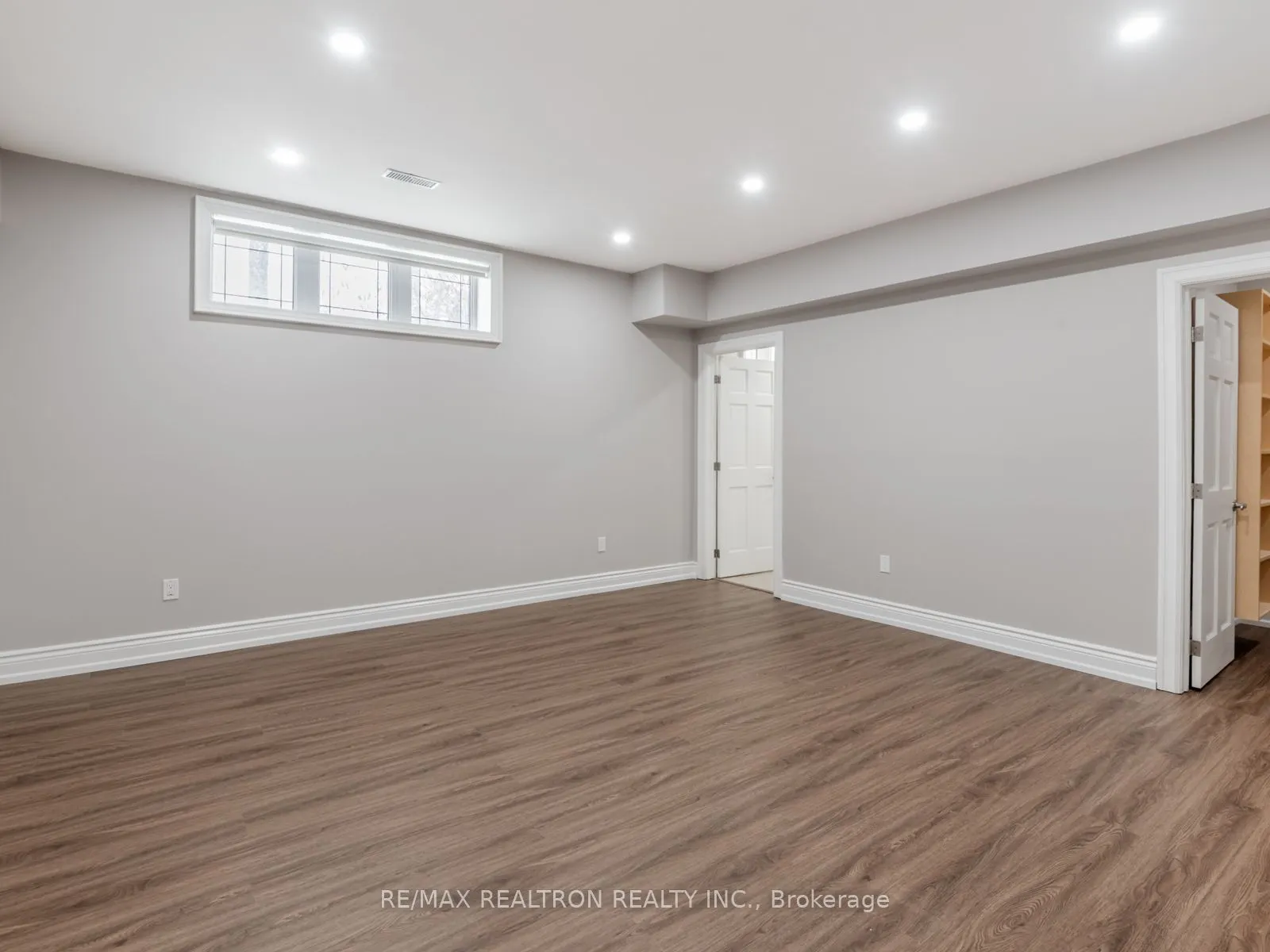 5 Long Hill Drive