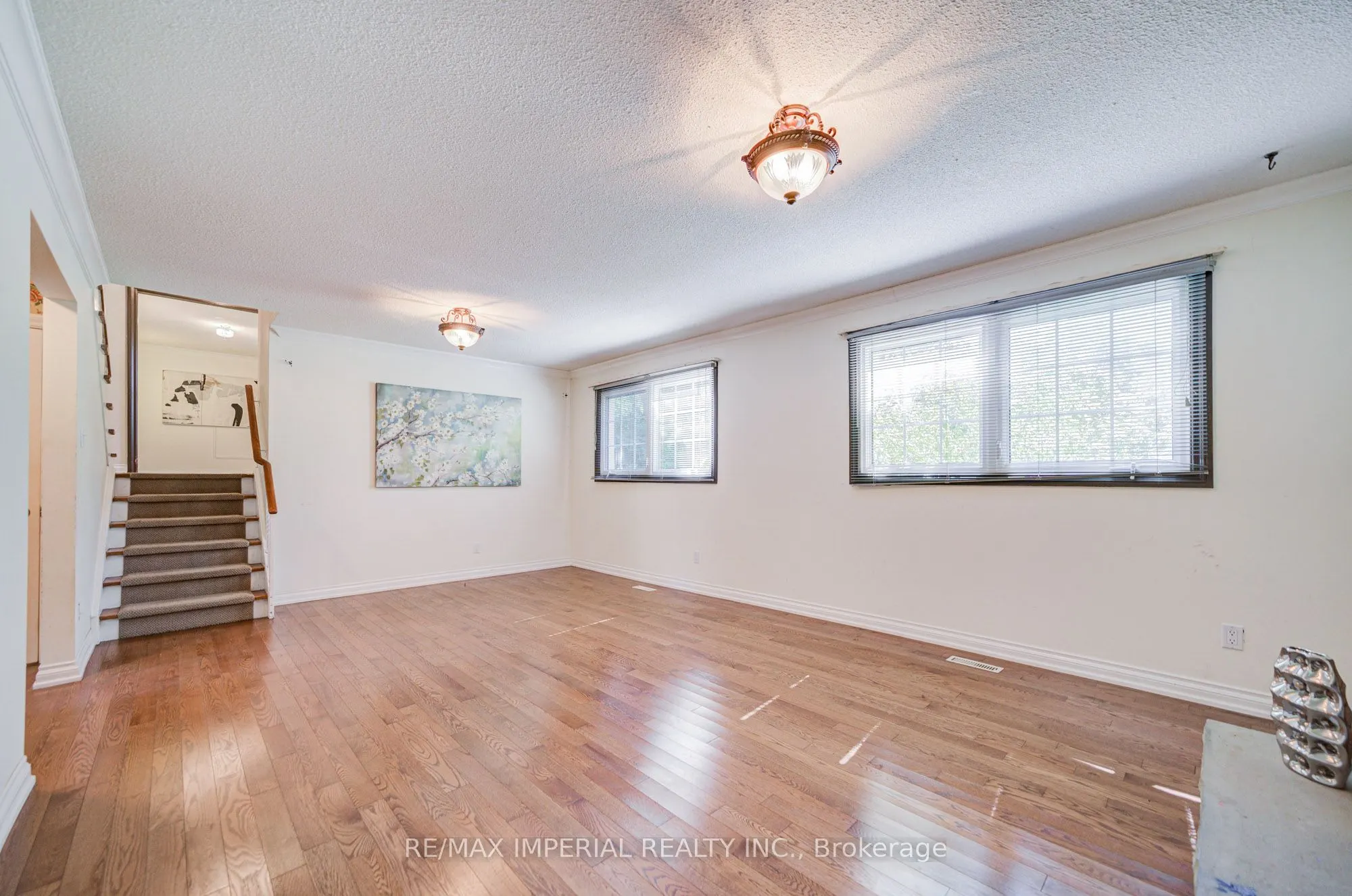 20 Blackforest Drive