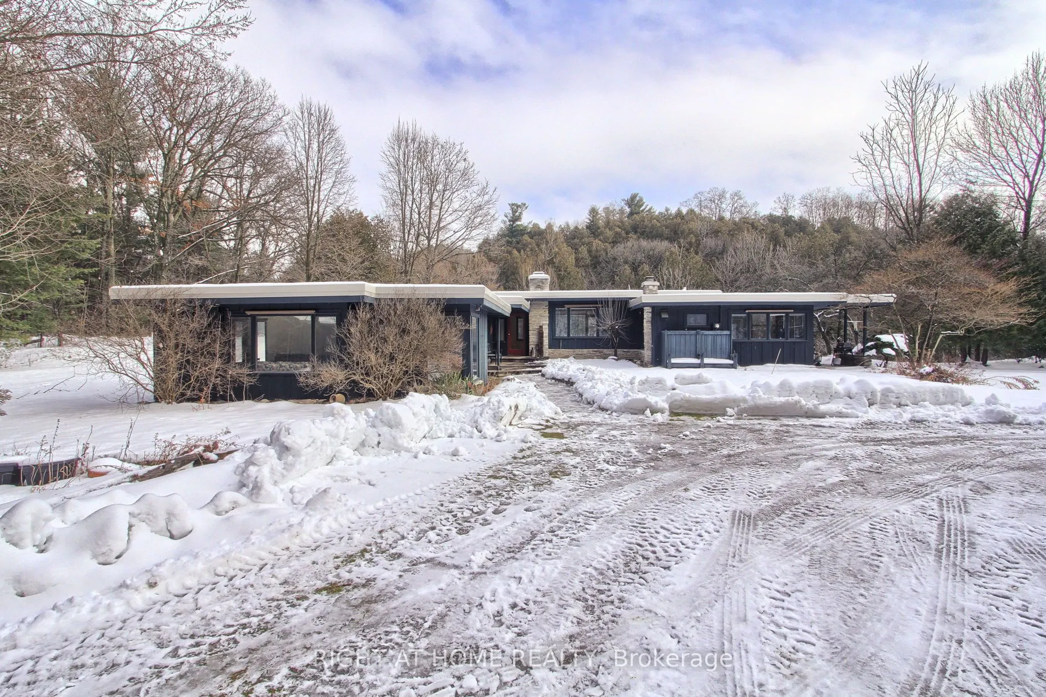 115 Valley Road