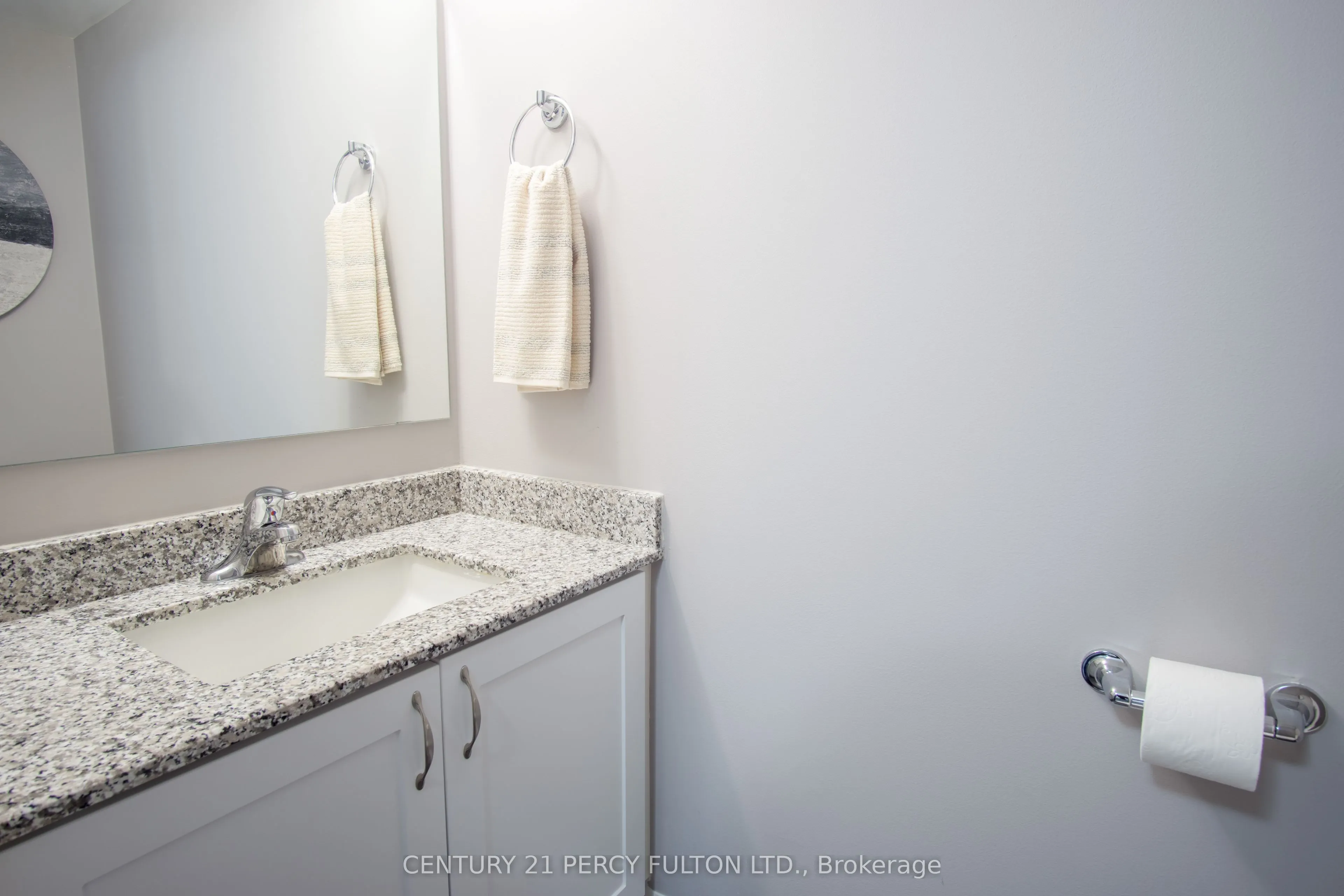 481 Rupert Avenue #201