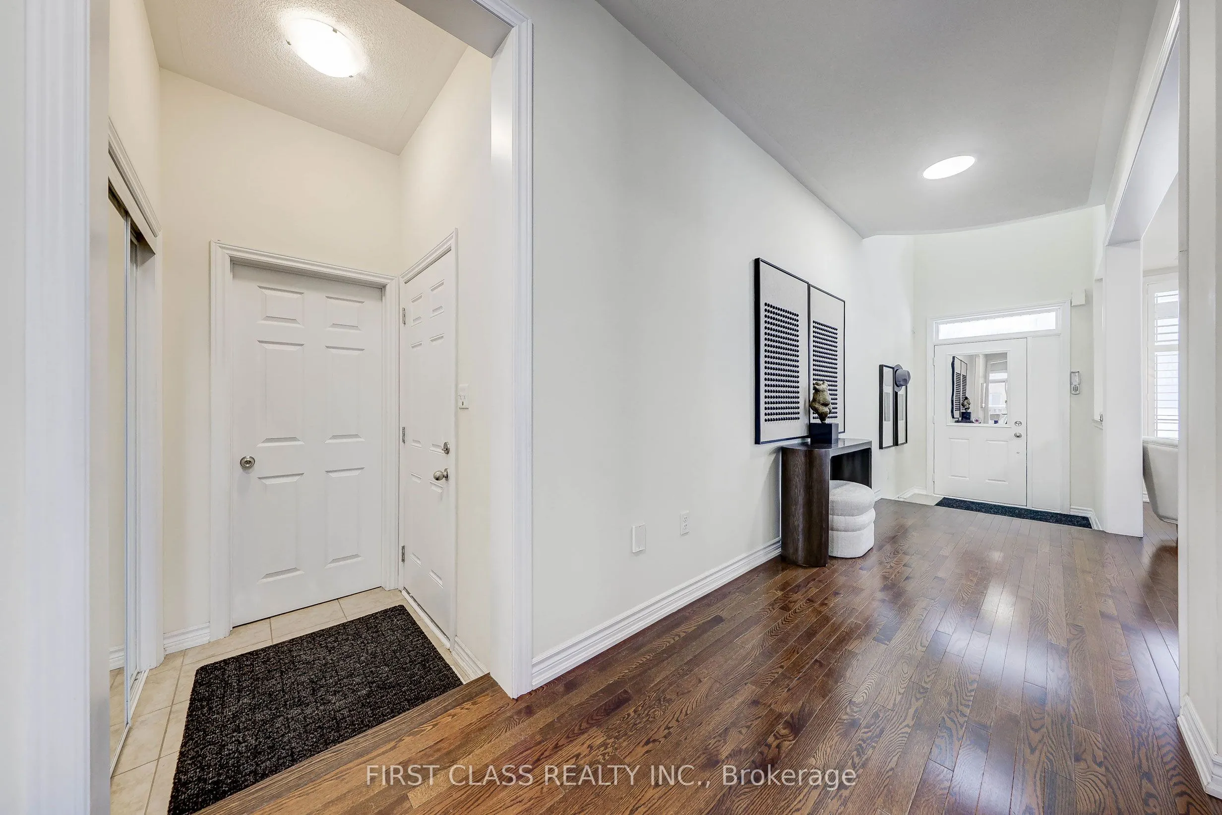 2 James Parrott Avenue
