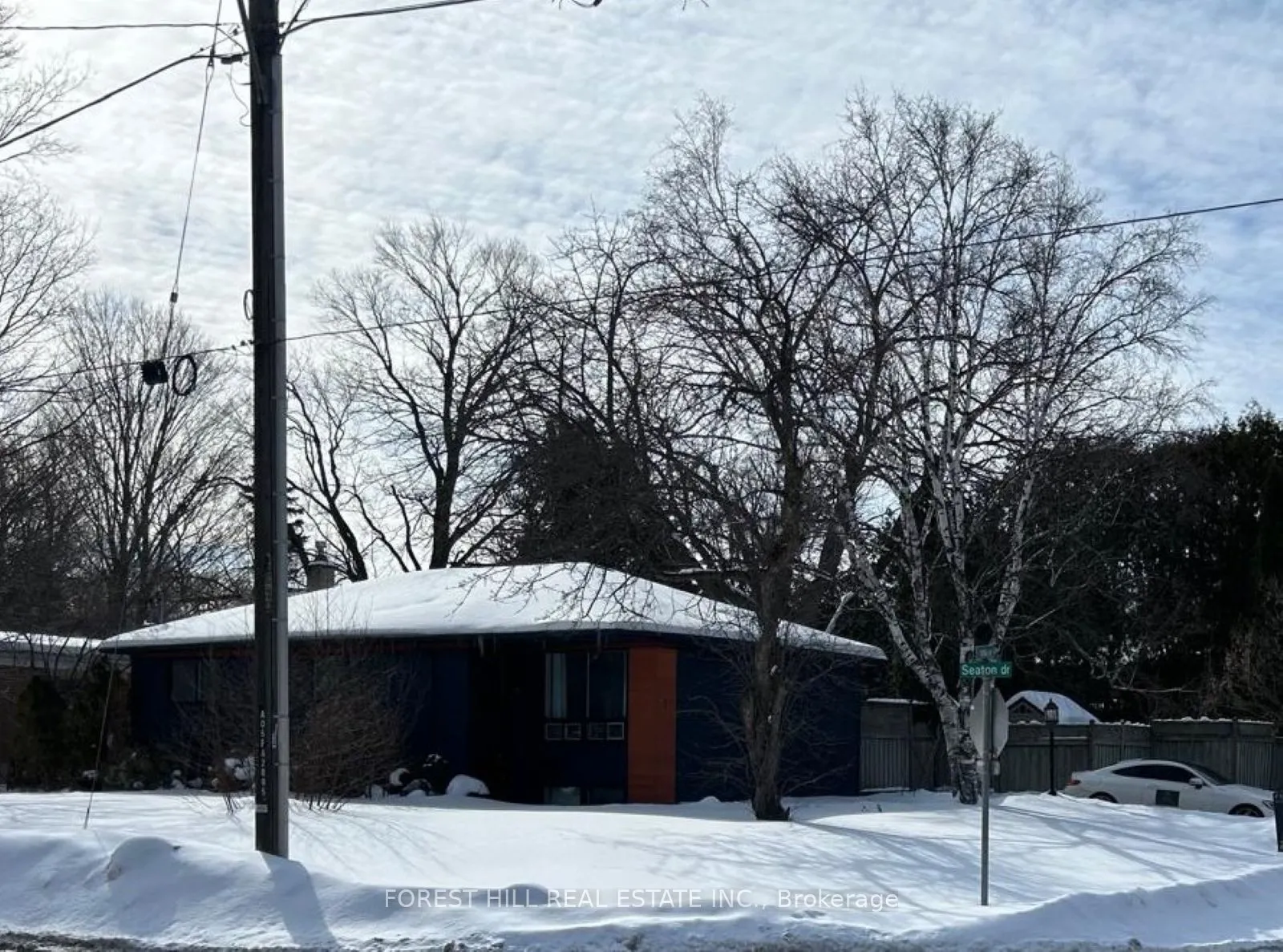 1 Willis Drive