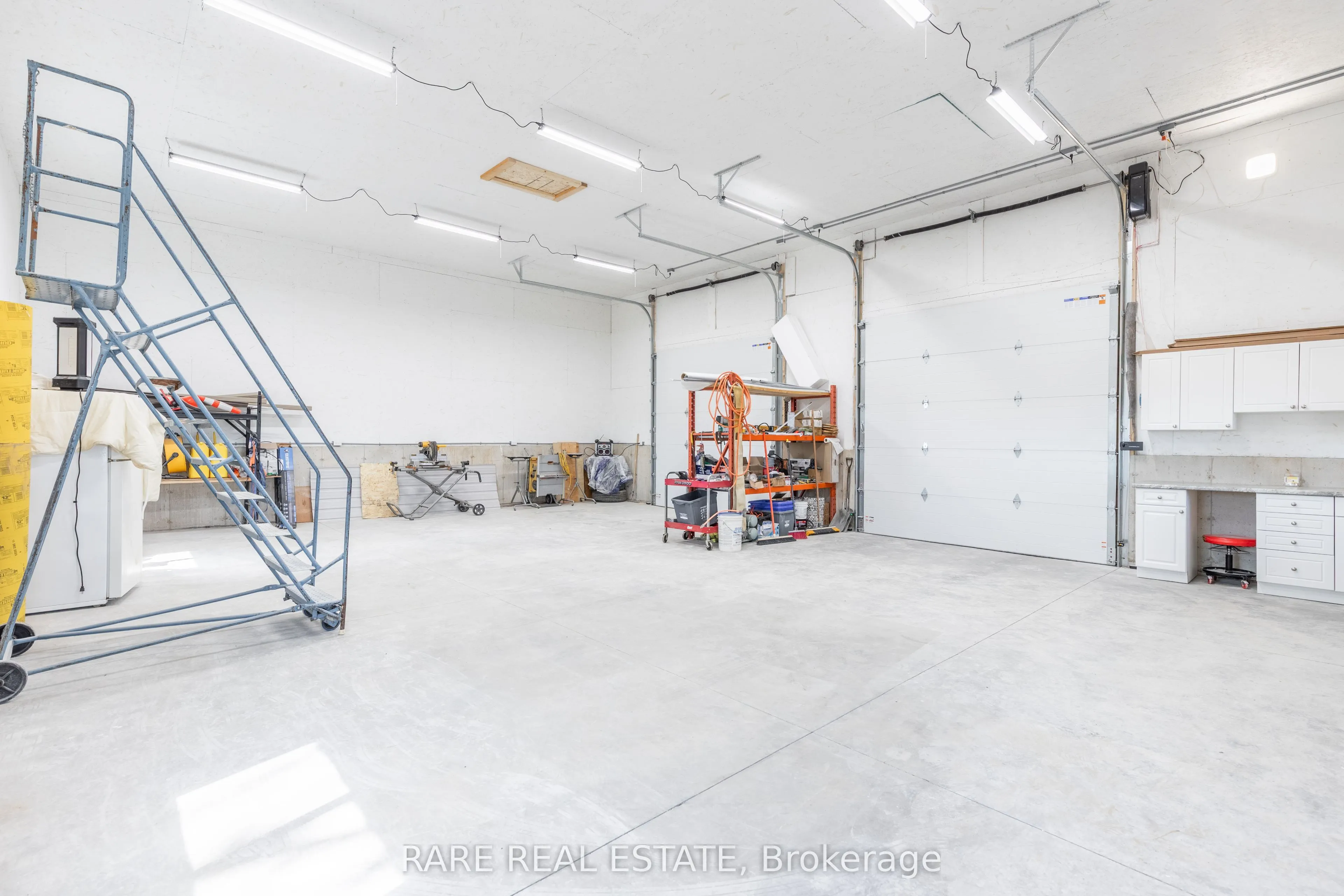 9157 30th Side Road