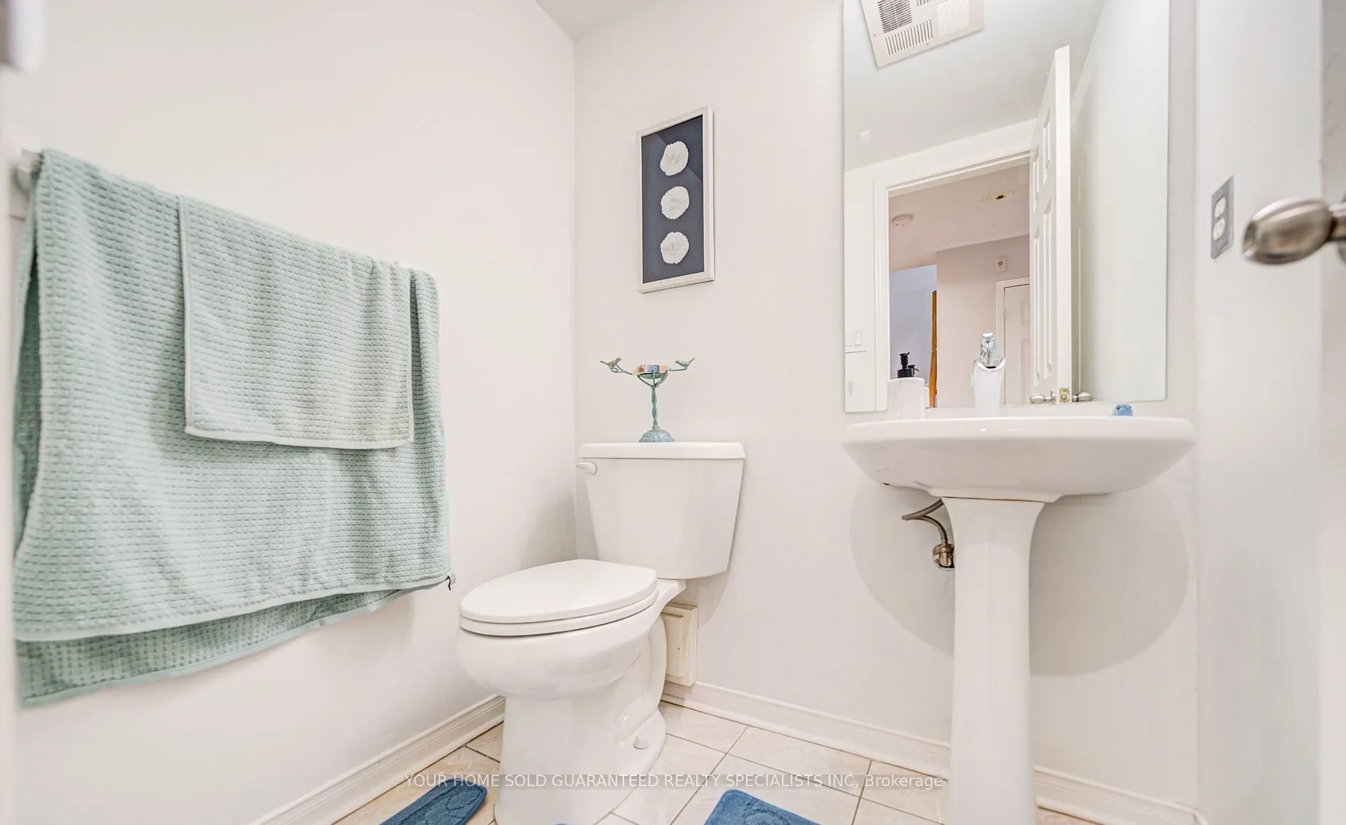 15 Cornell Meadows Avenue #A206