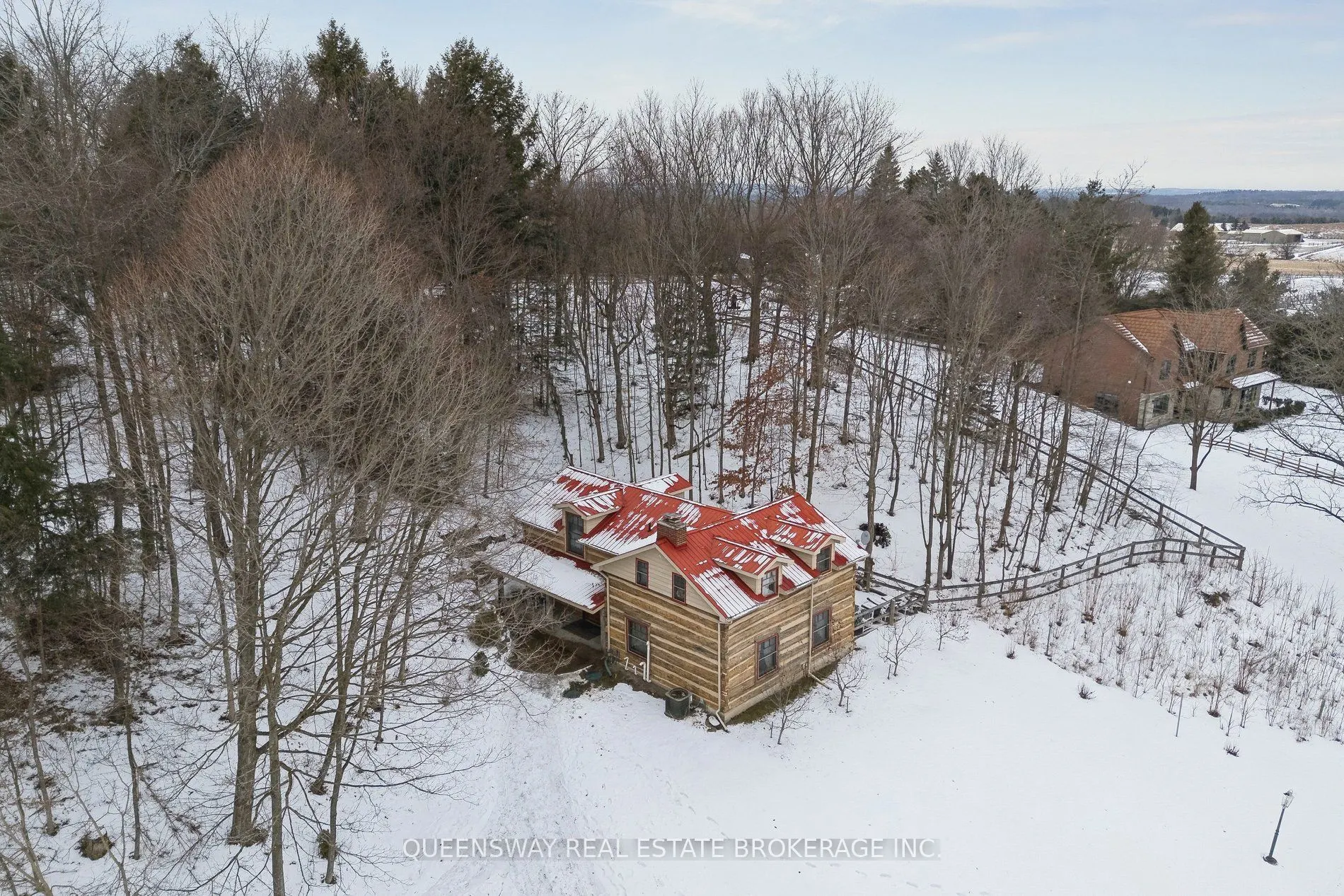 8388 Fifth Side Road
