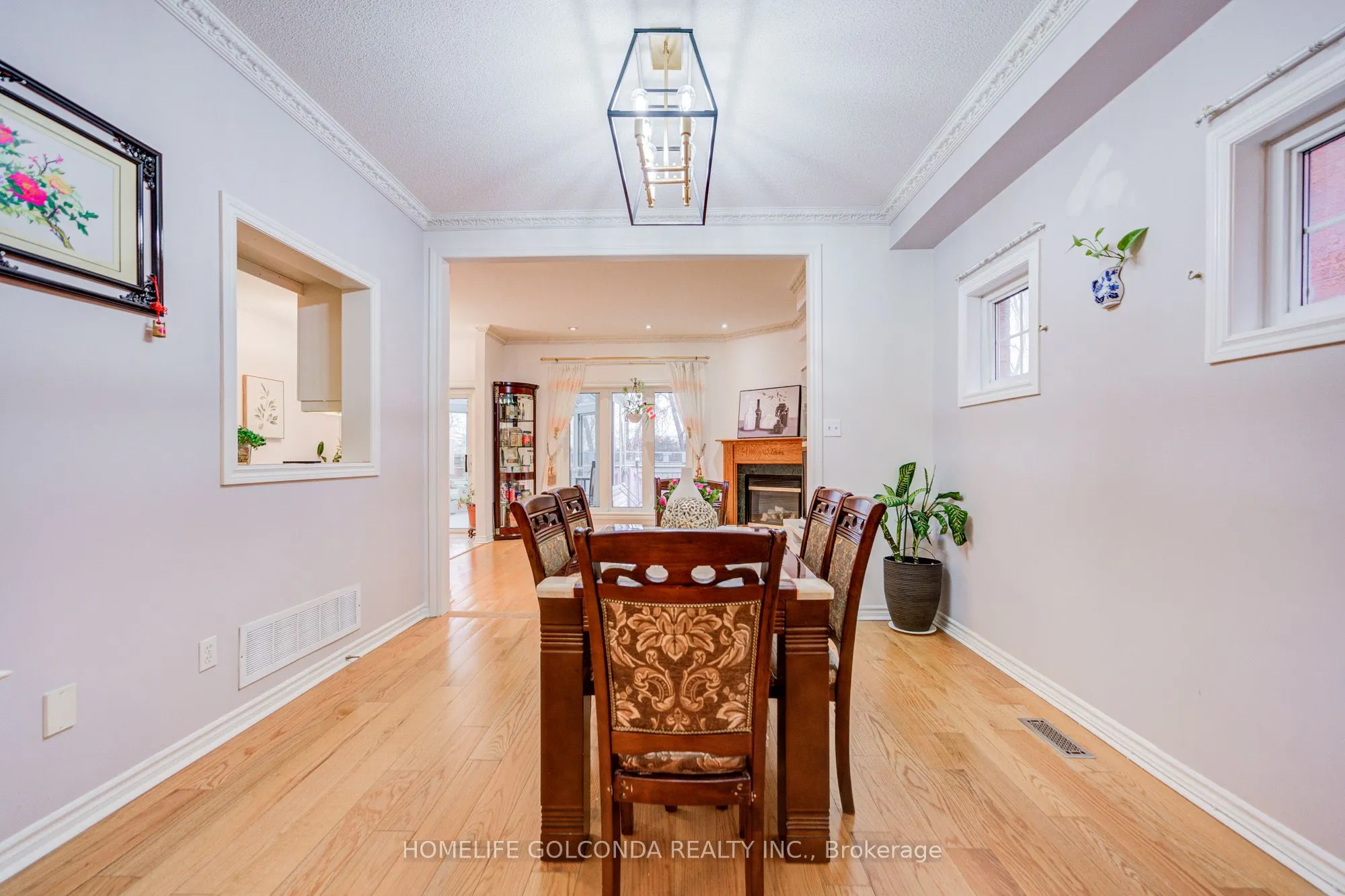 25 Eastpine Drive