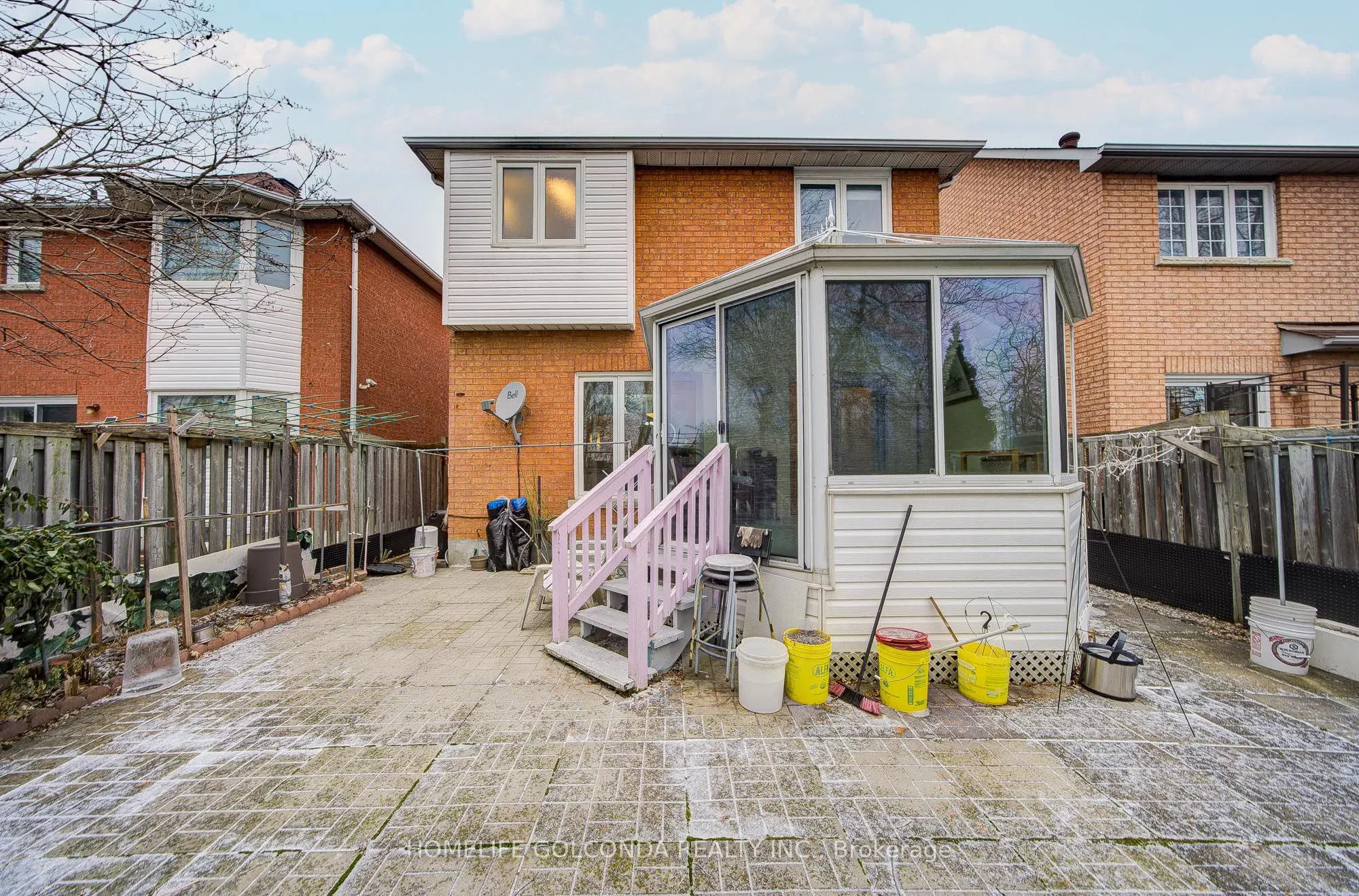 25 Eastpine Drive