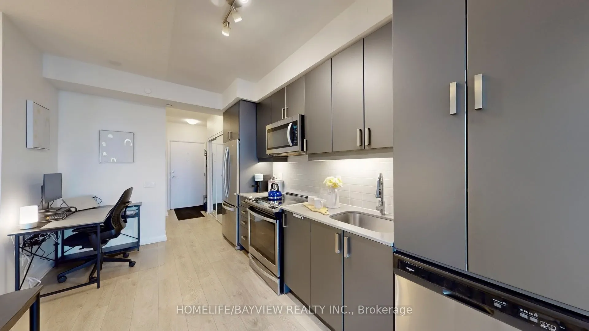 7895 Jane Street ##2218