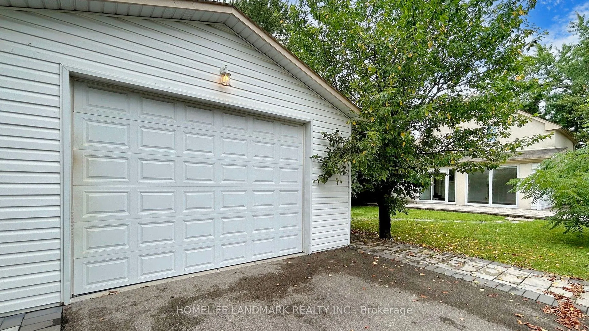 98 Glen Cameron Road