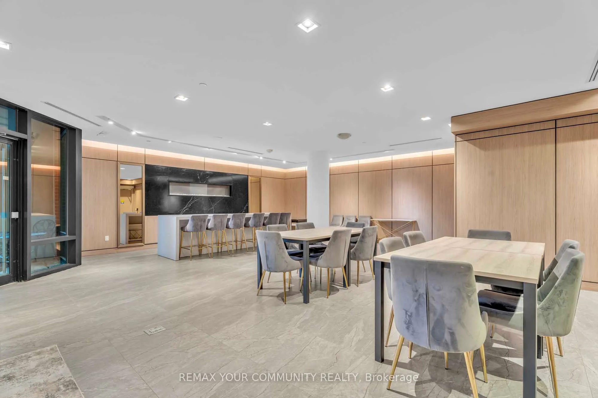 4800 Highway 7 Road #112