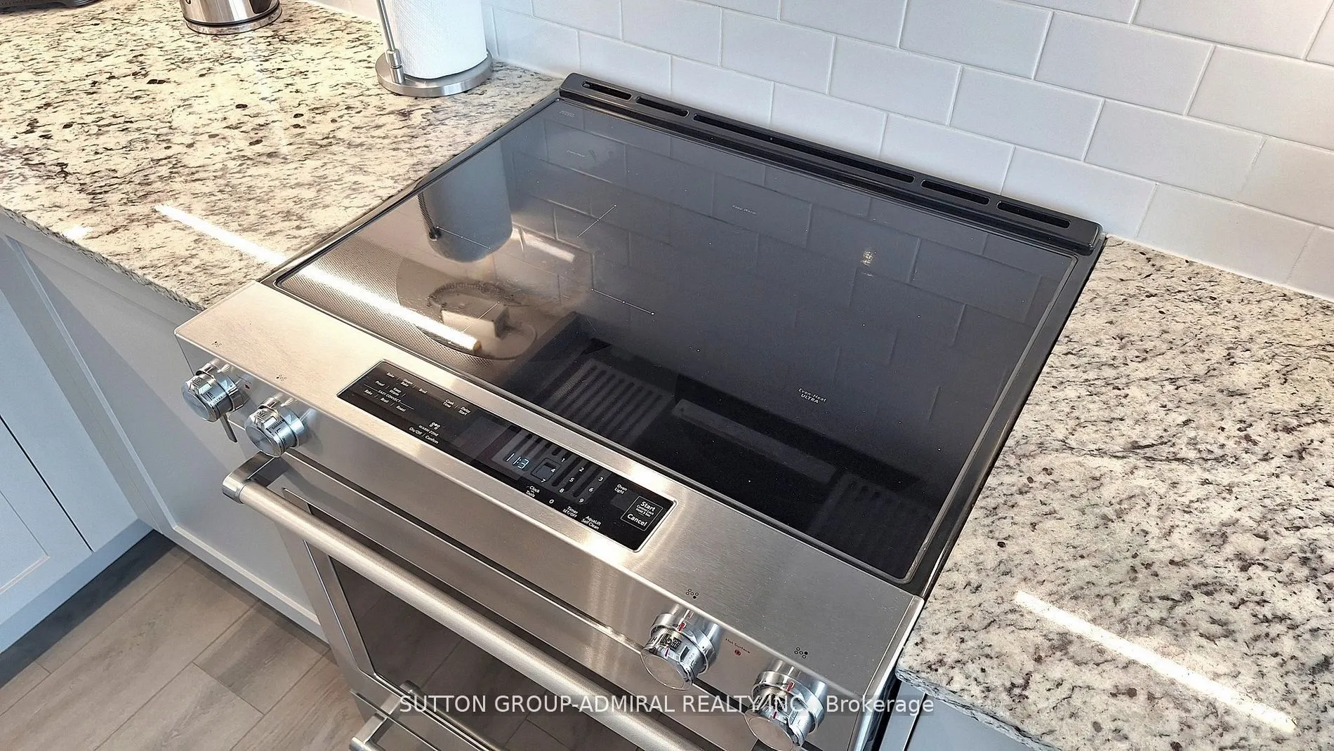 20 Gatineau Drive #1103