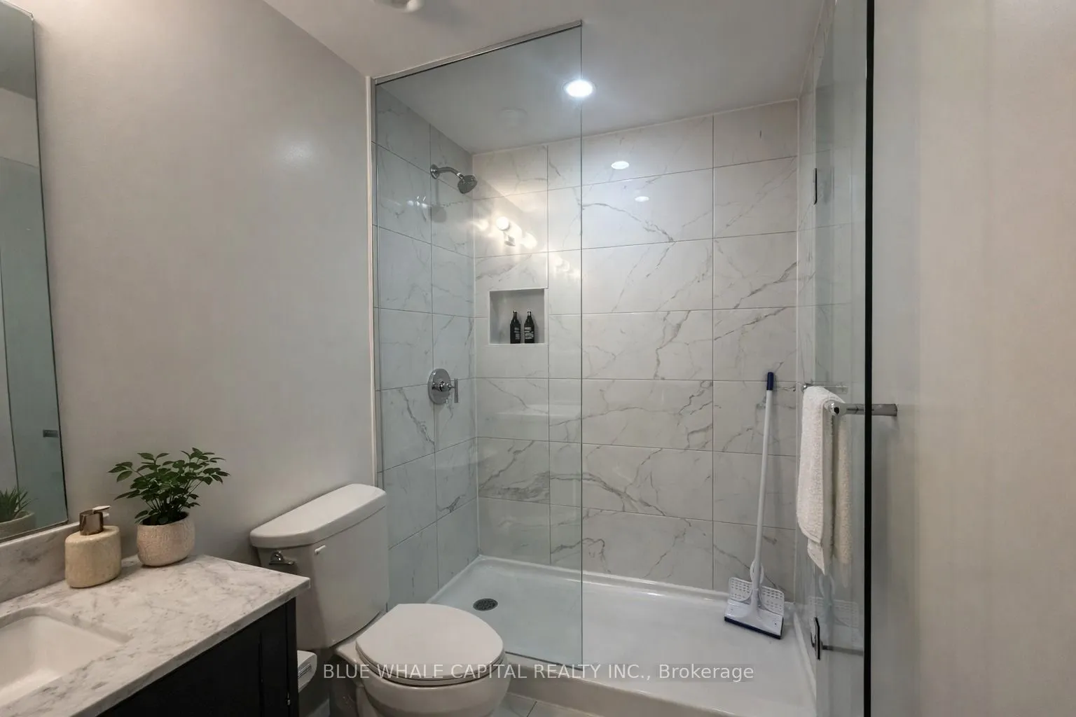 278 Buchanan Drive #203E