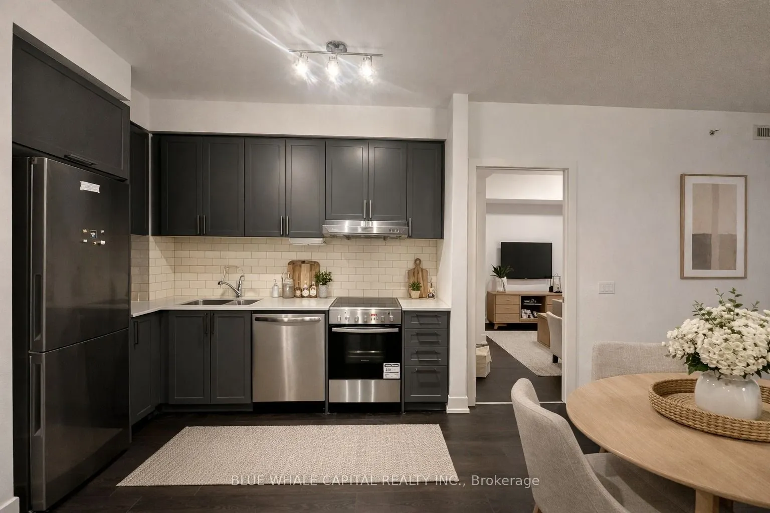 278 Buchanan Drive #203E