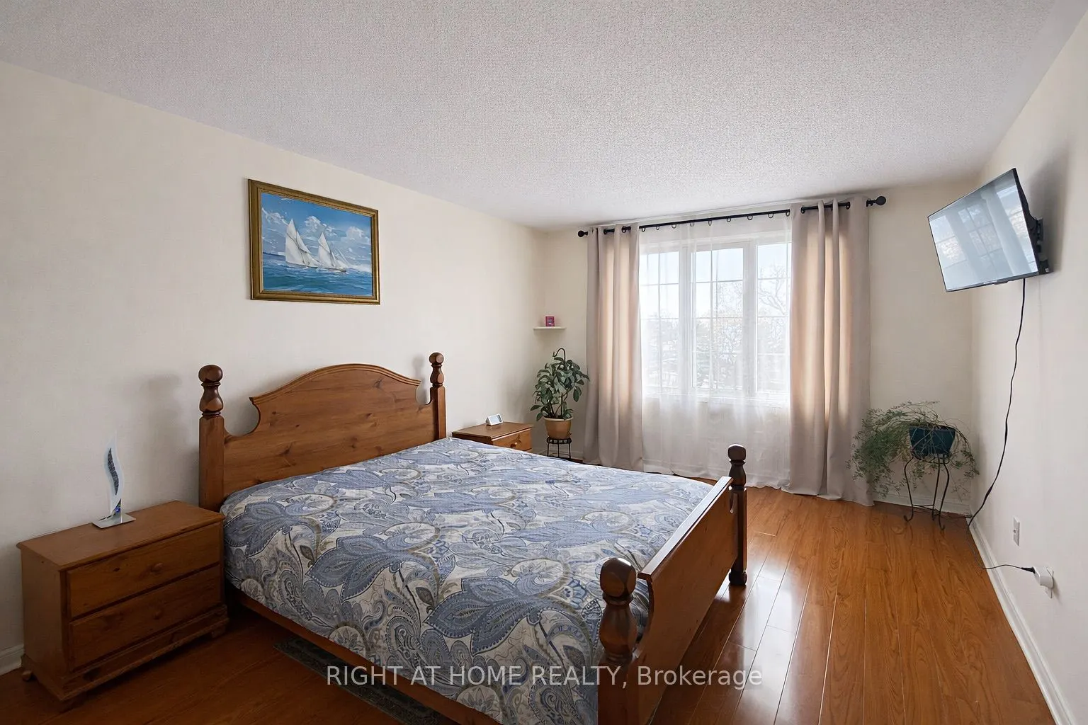 4 Forest Run Boulevard