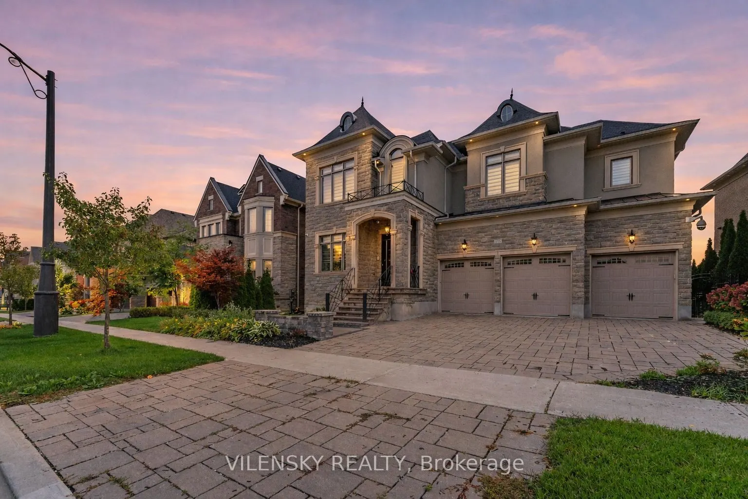 175 Woodgate Pines Drive
