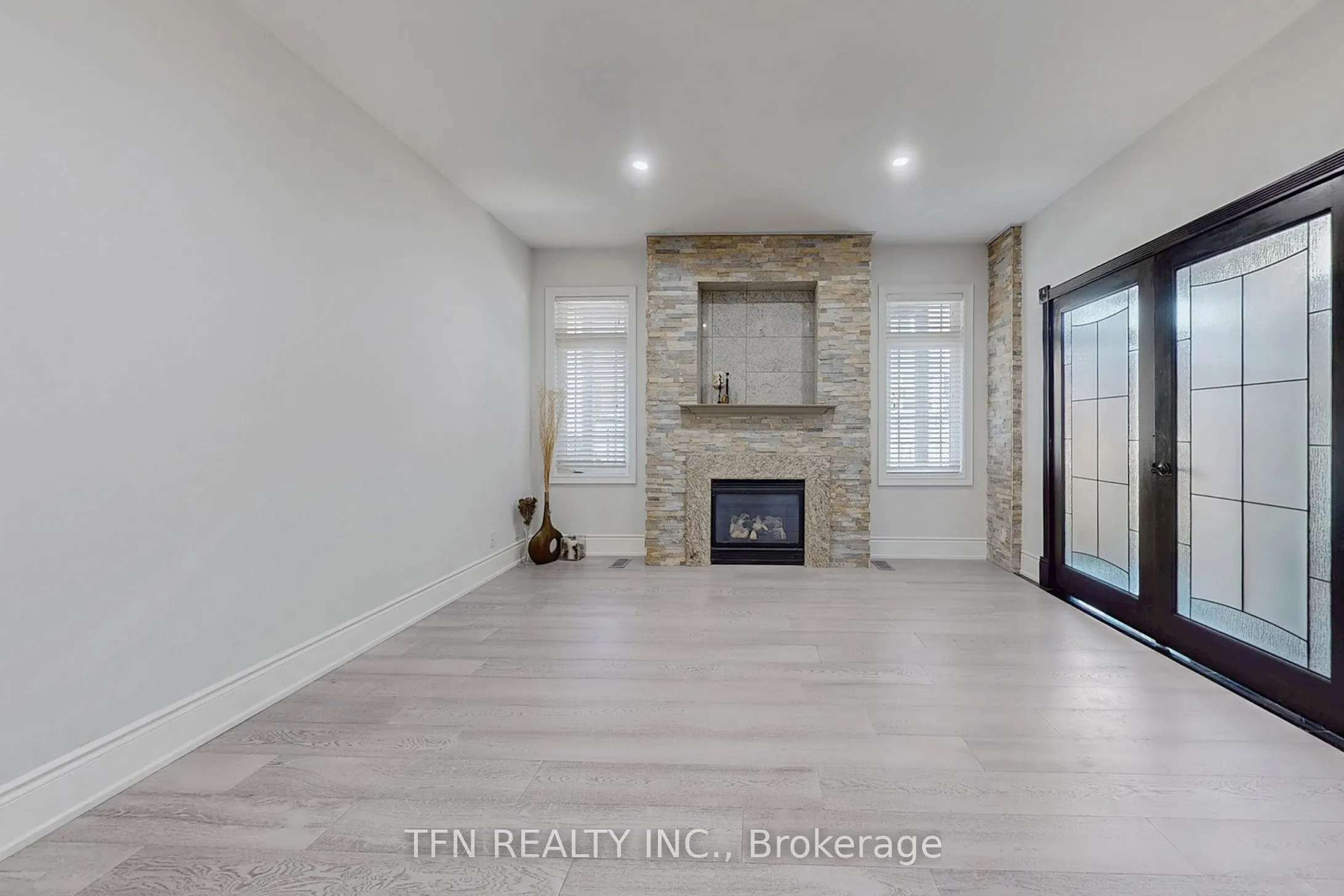 120 Valley Vista Drive