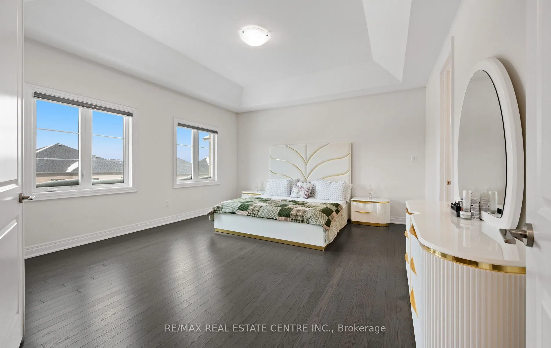 160 Wainfleet Crescent