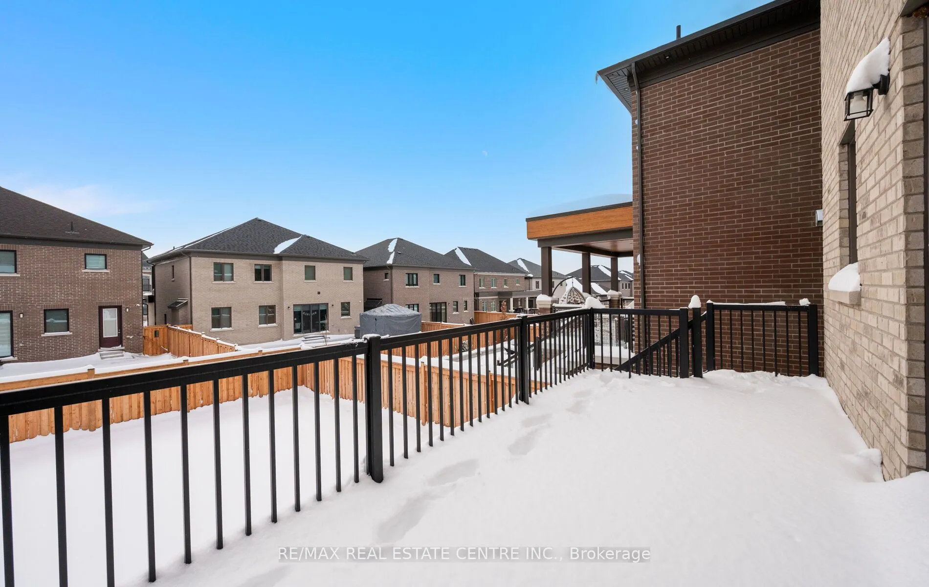 160 Wainfleet Crescent