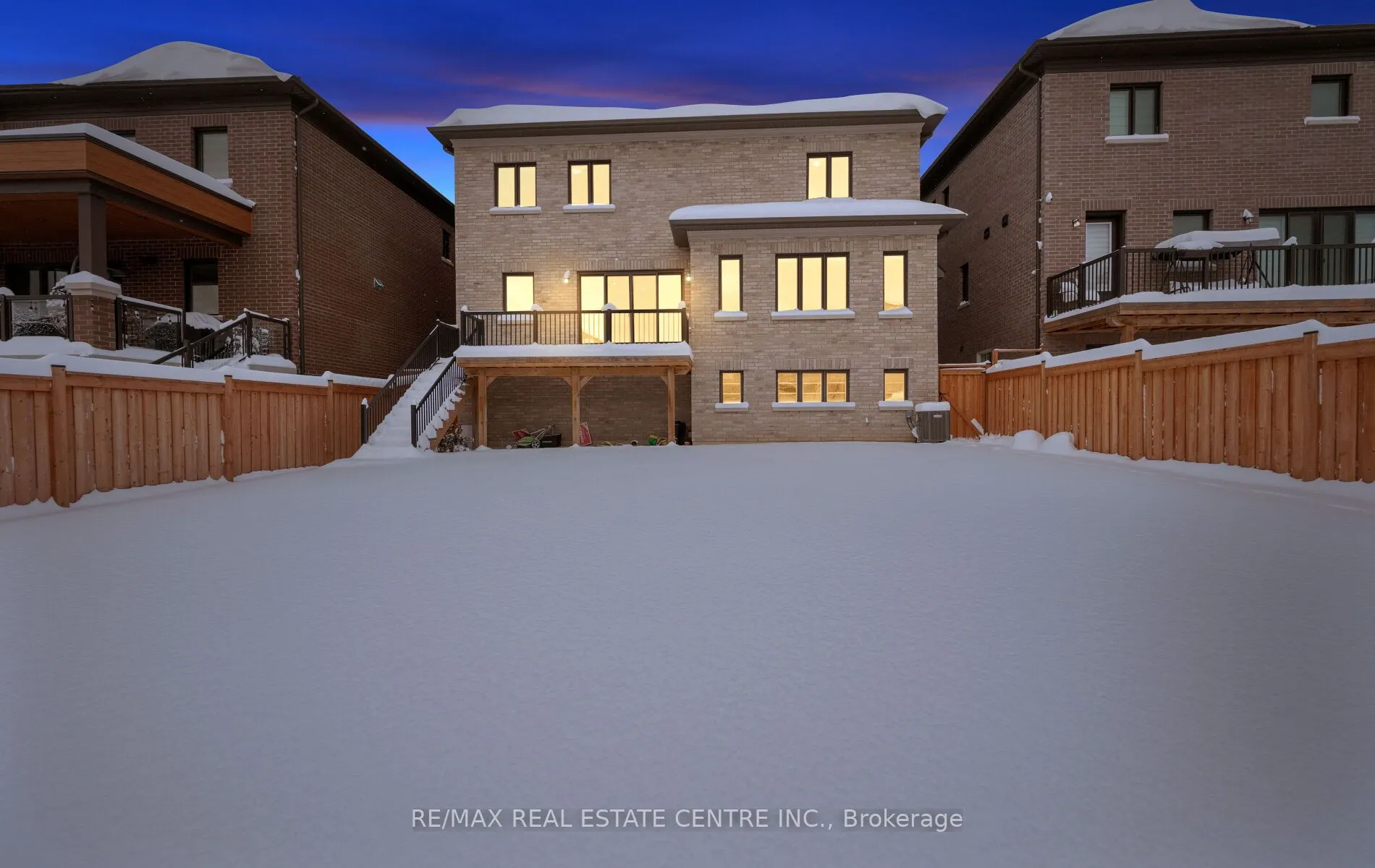 160 Wainfleet Crescent