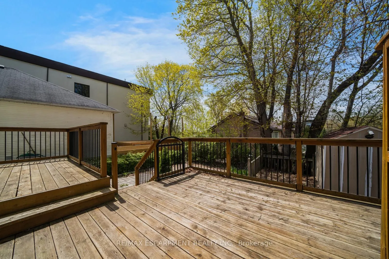 108 Olde Bayview Avenue