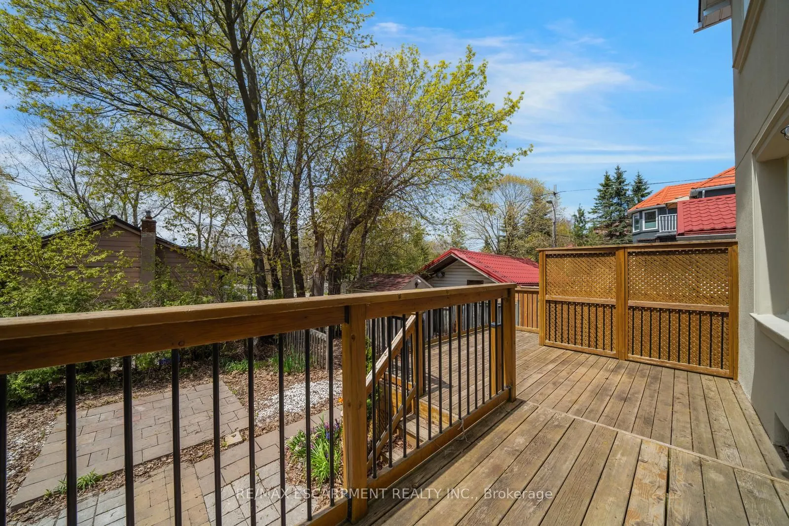 108 Olde Bayview Avenue