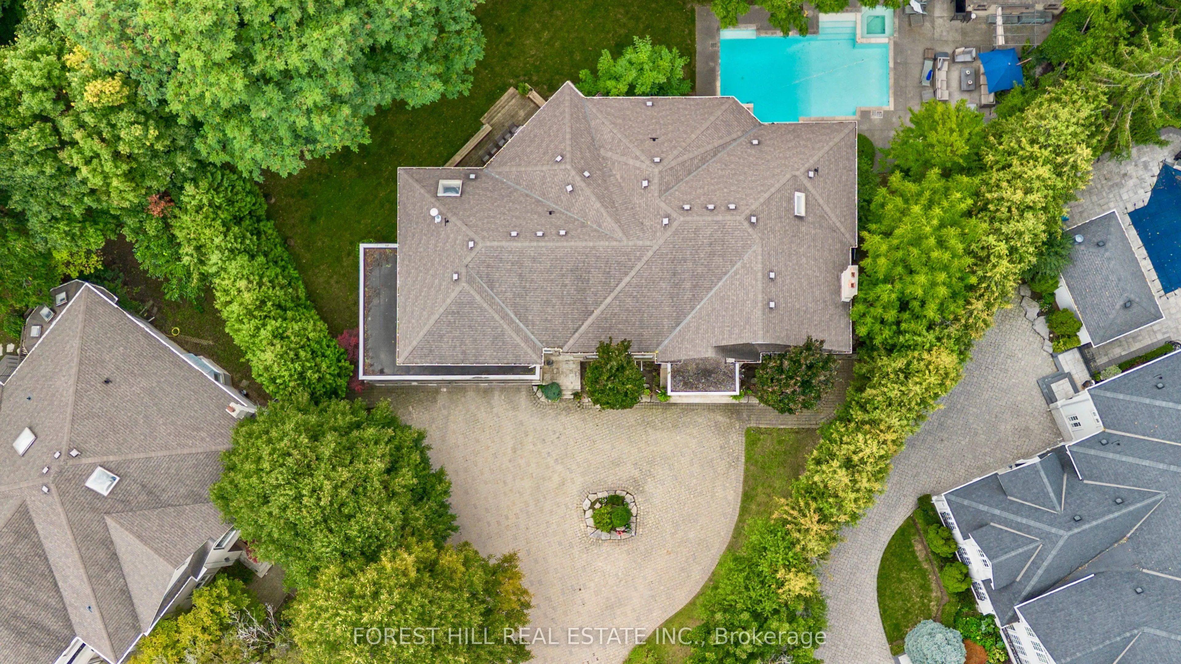 161 Renaissance Court