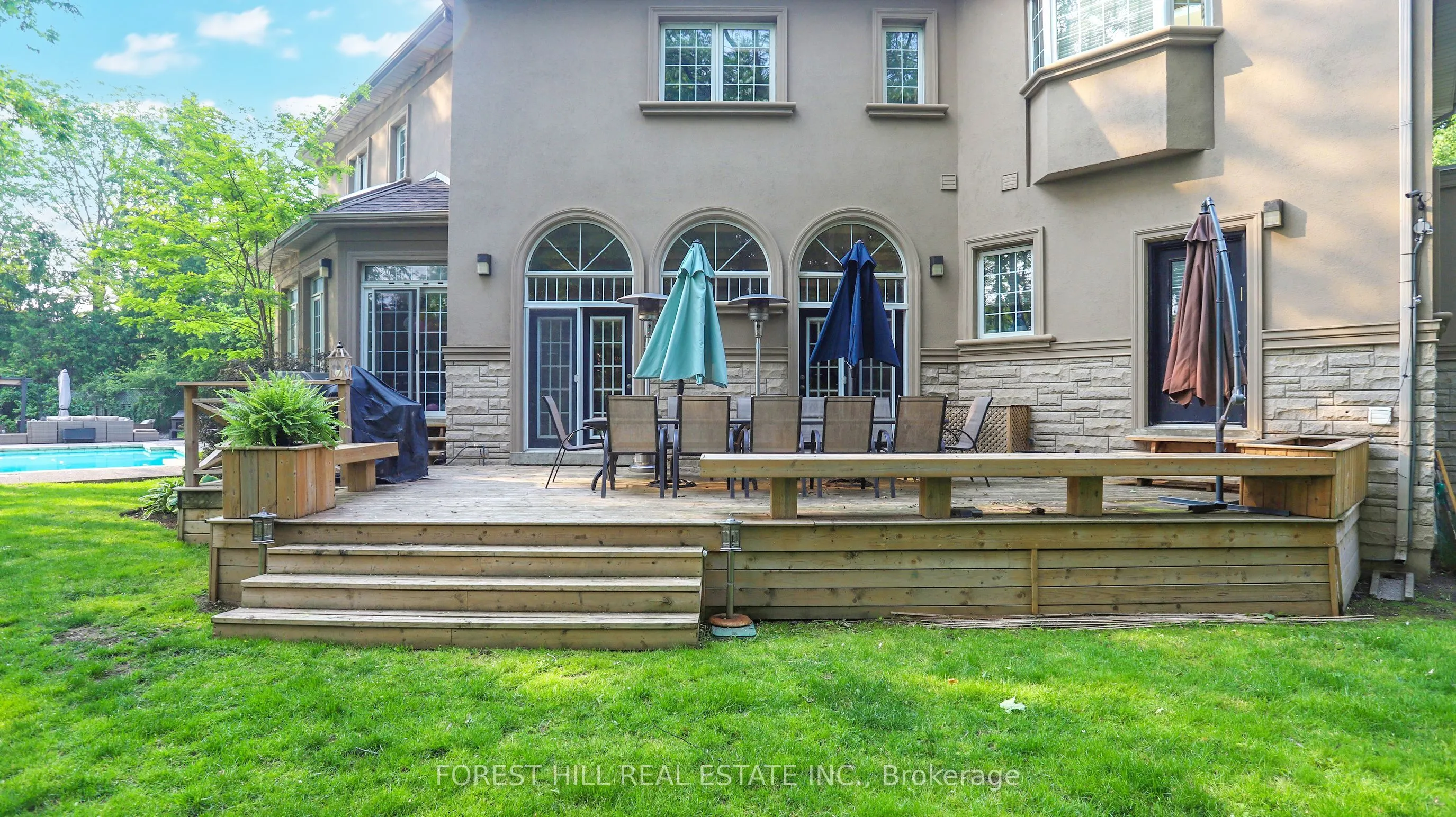 161 Renaissance Court
