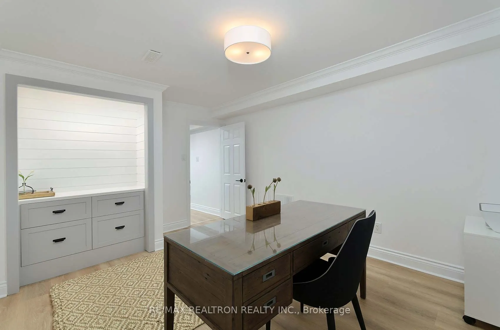 26 Hagen Hollow