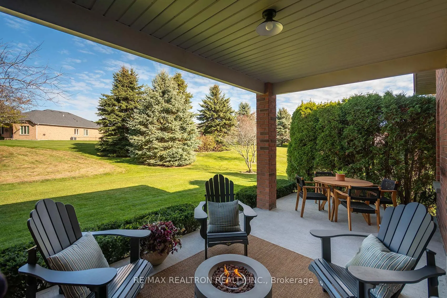 26 Hagen Hollow
