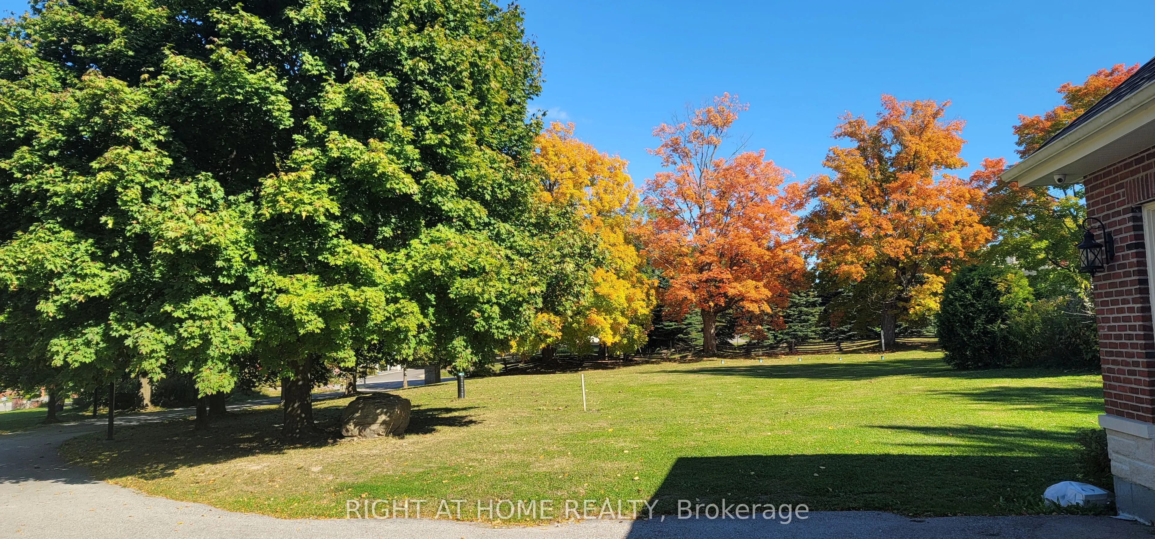 18 Mccowan Lane