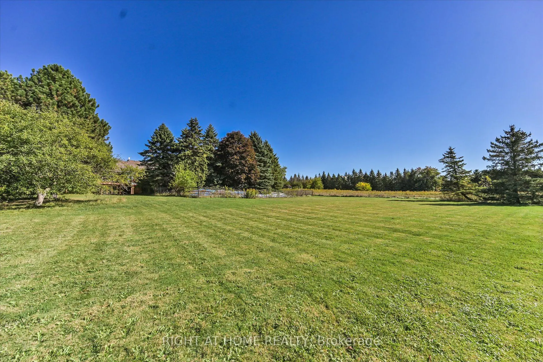 18 Mccowan Lane
