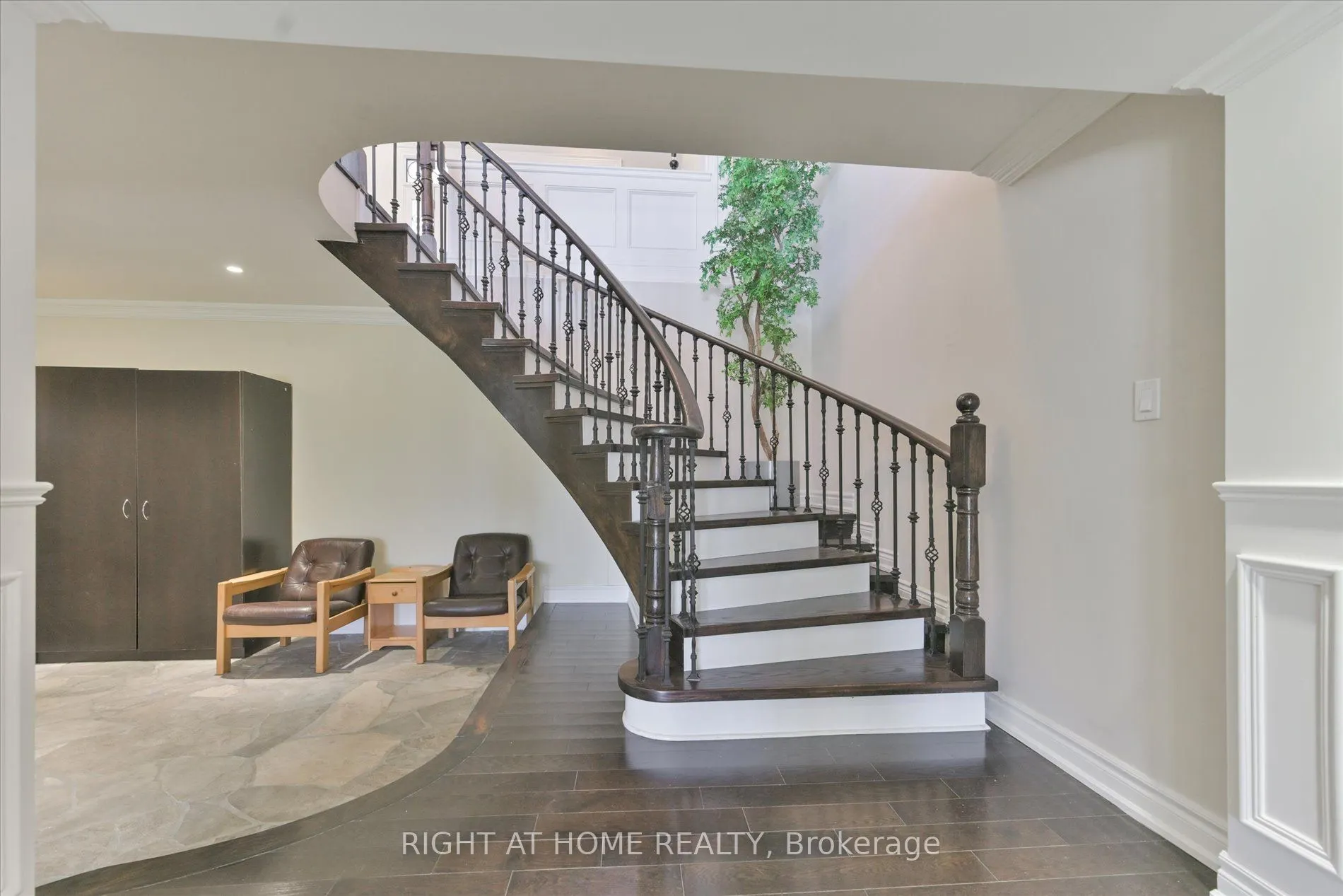 18 Mccowan Lane