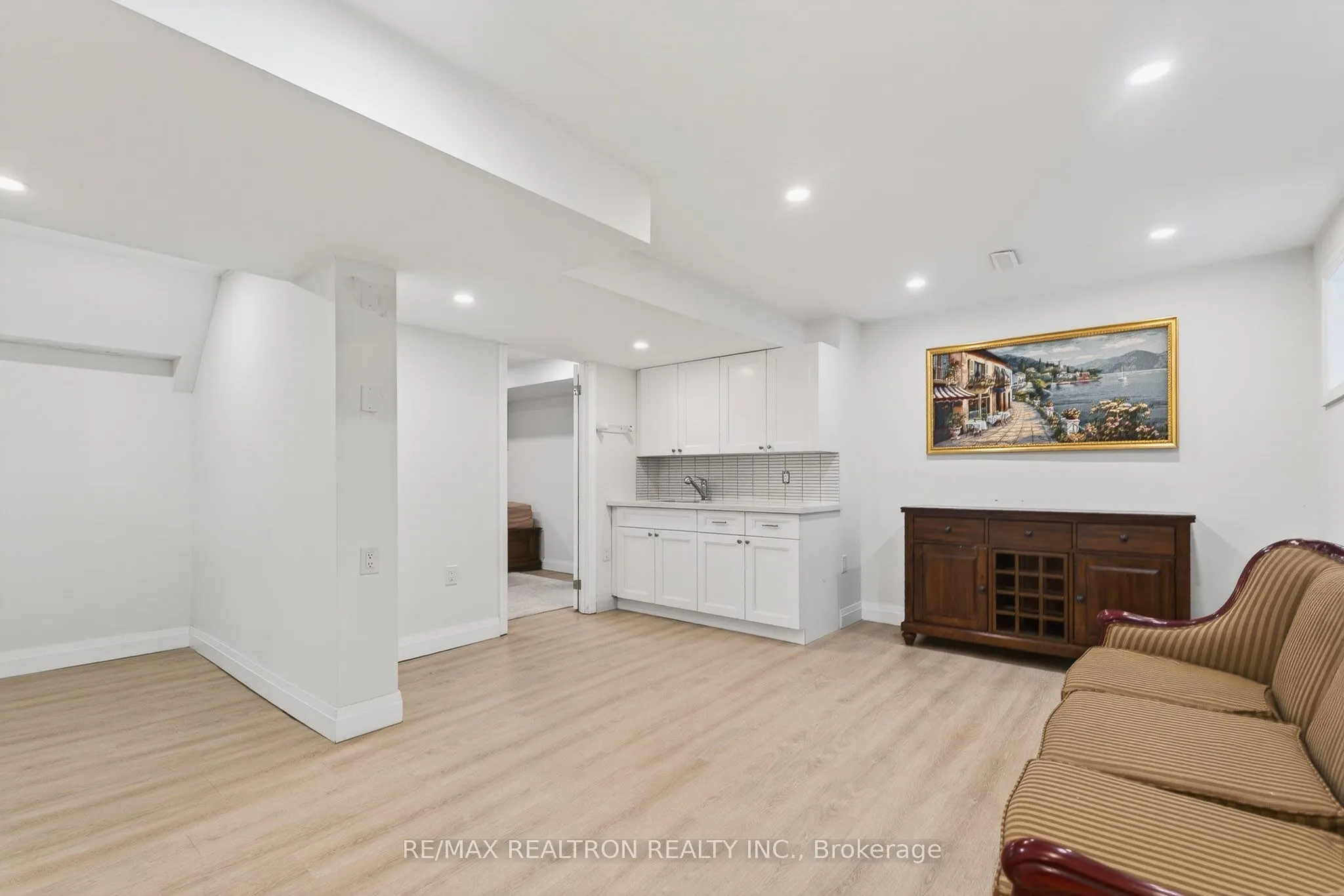 42 Blackforest Drive