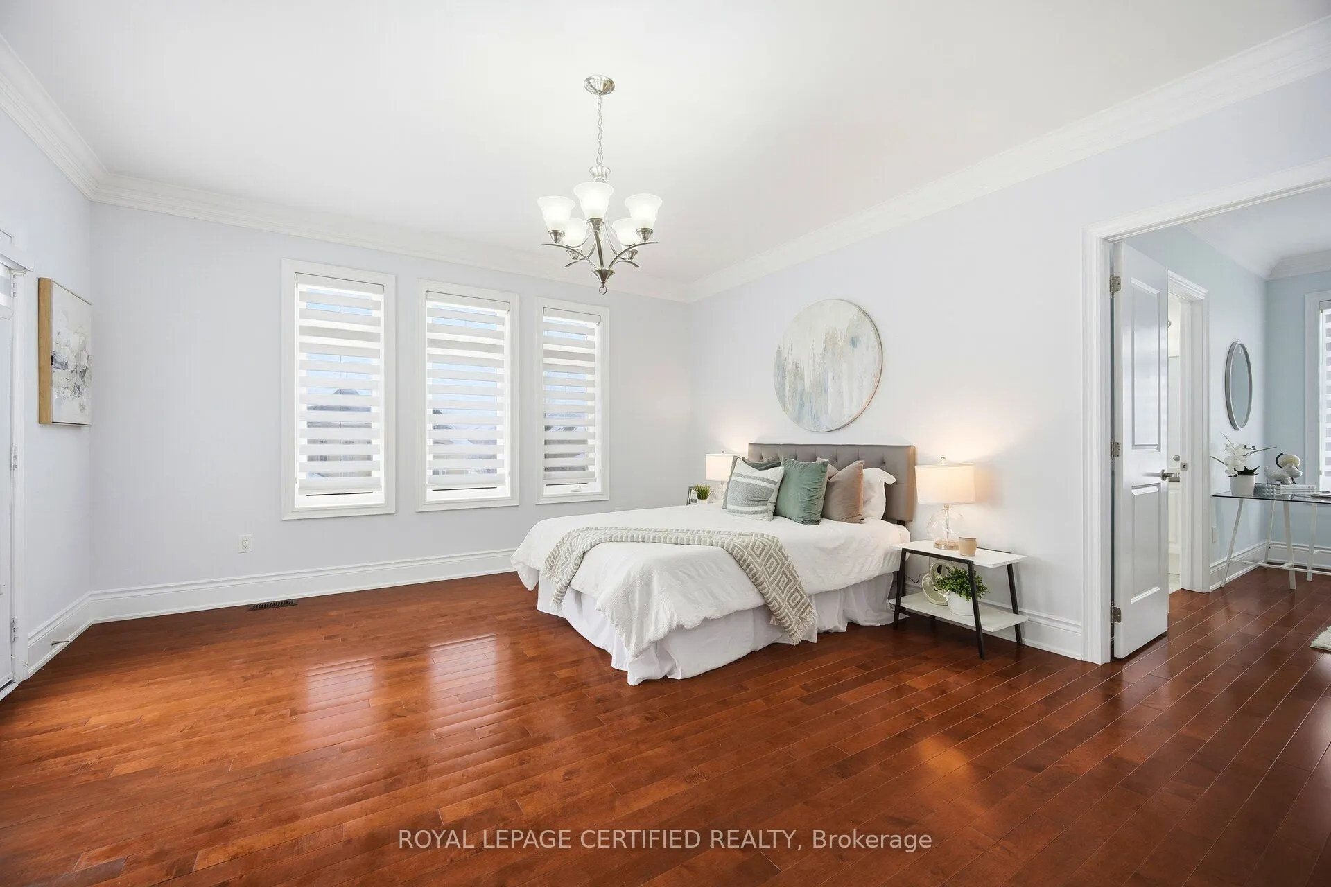 100 Virtue Crescent