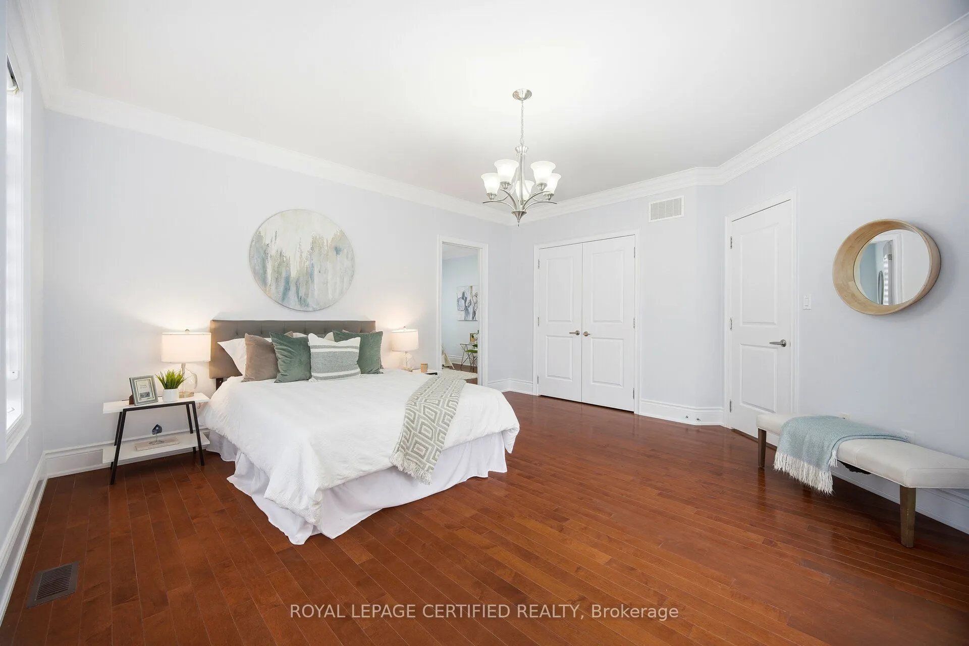 100 Virtue Crescent
