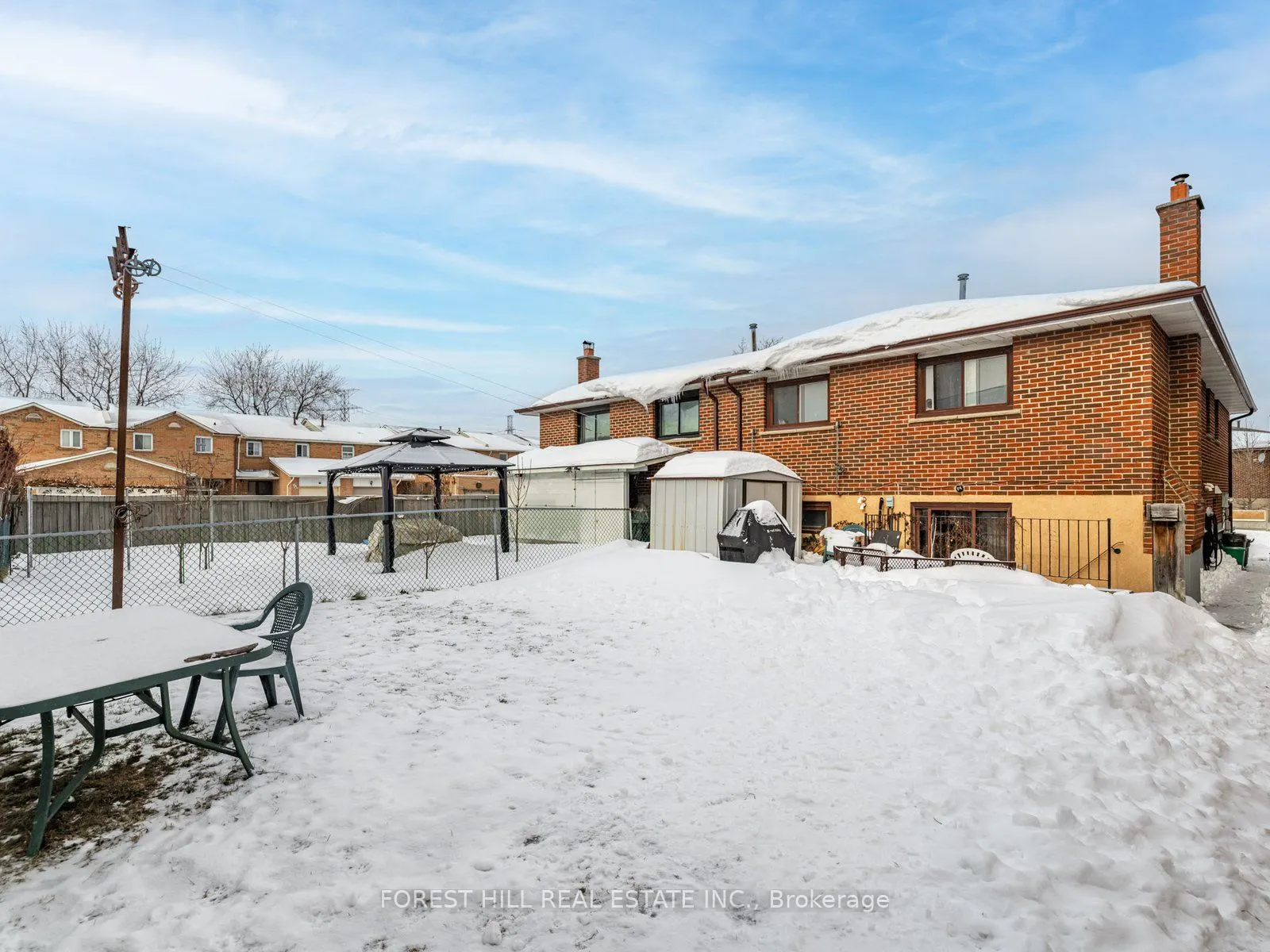 11 Albany Drive