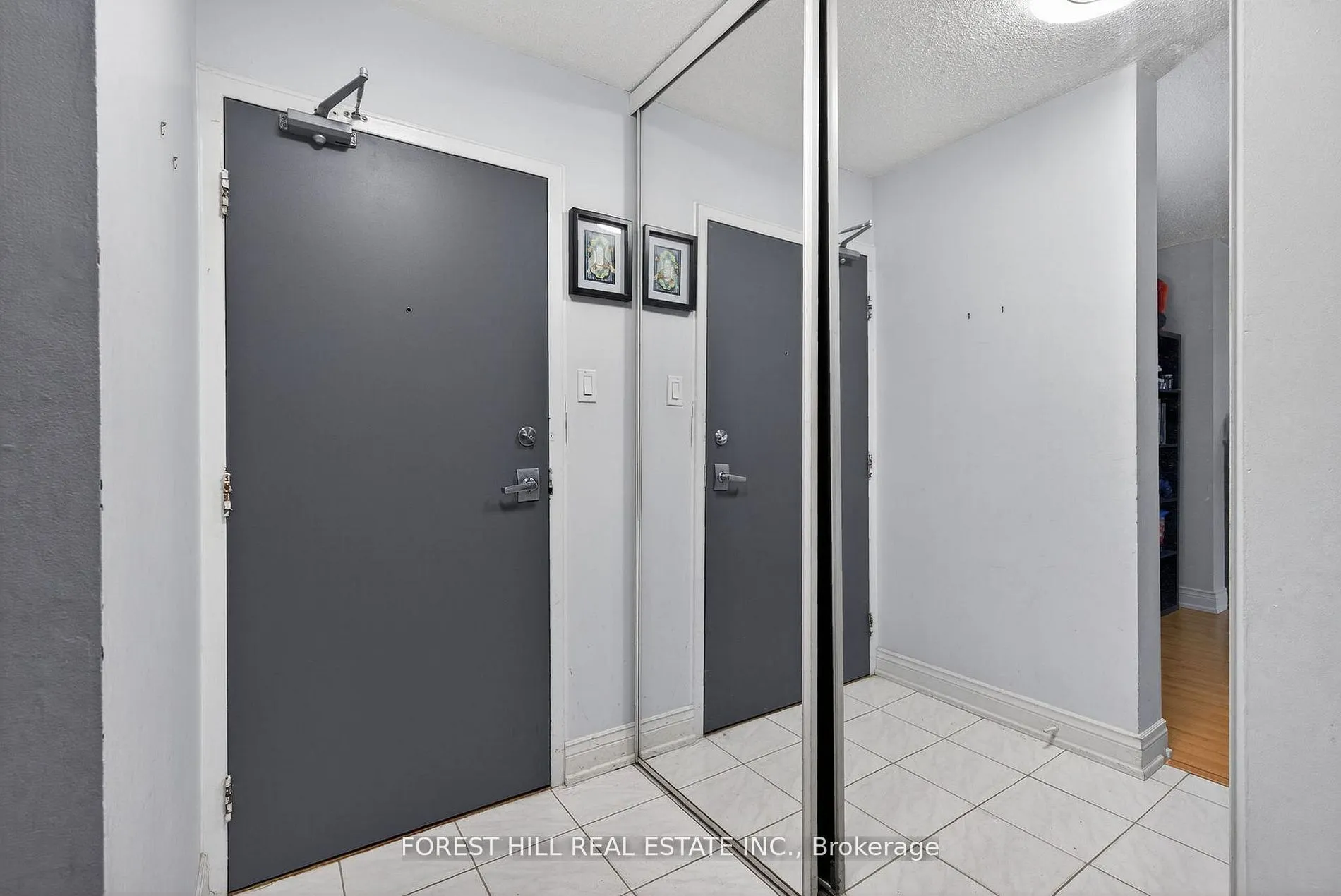 180 DUDLEY Avenue #302