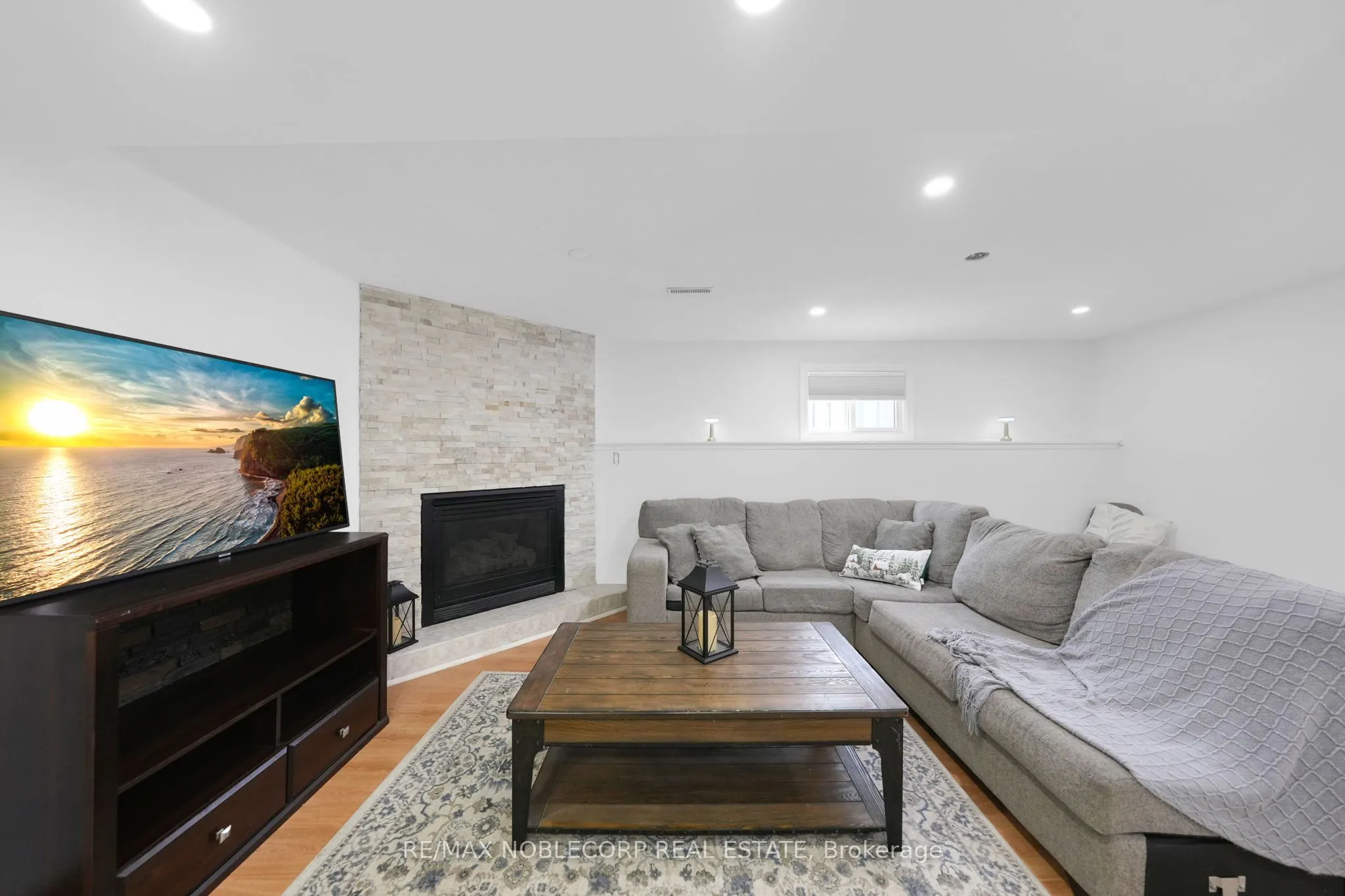 76 Edenbridge Drive