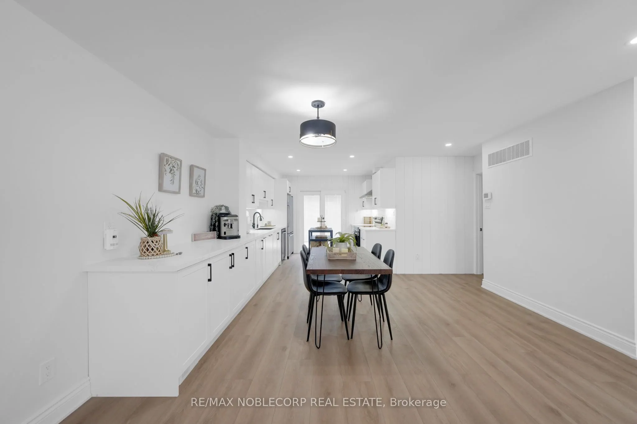 76 Edenbridge Drive